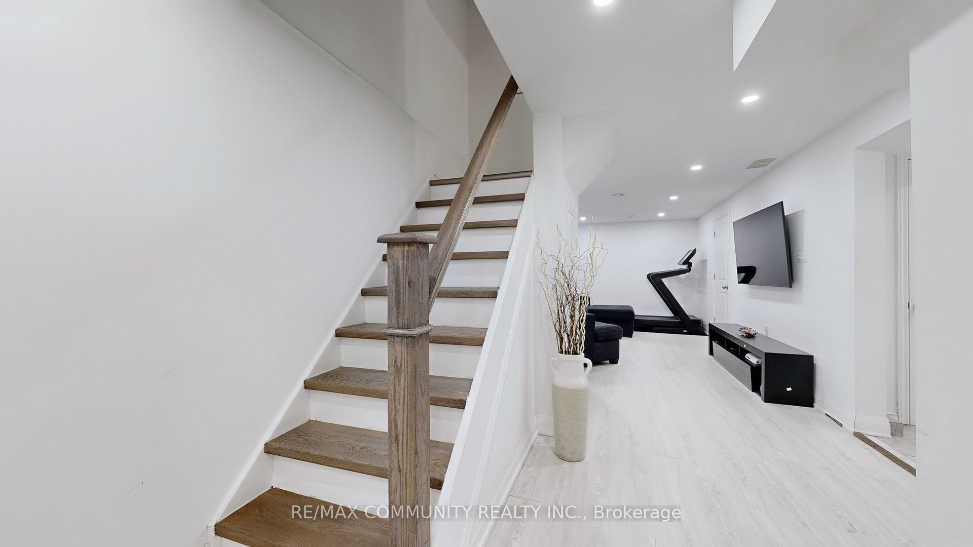 Photo 85 of 1117 Tanzer Court, Pickering, Bay Ridges — HOMEH