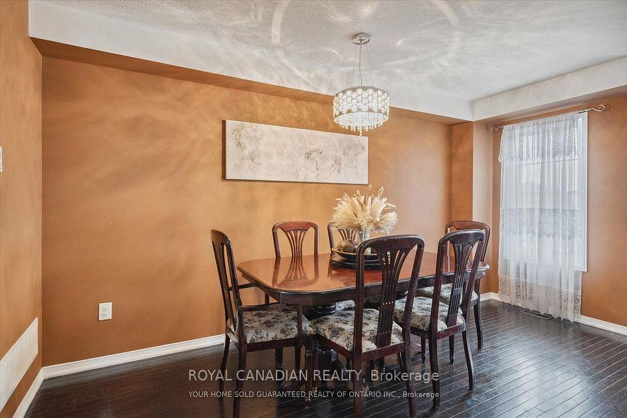 Photo 9 of 106 Lander Crescent, Clarington, Bowmanville — HOMEH