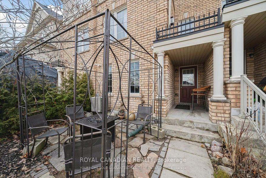 Photo 27 of 106 Lander Crescent, Clarington, Bowmanville — HOMEH