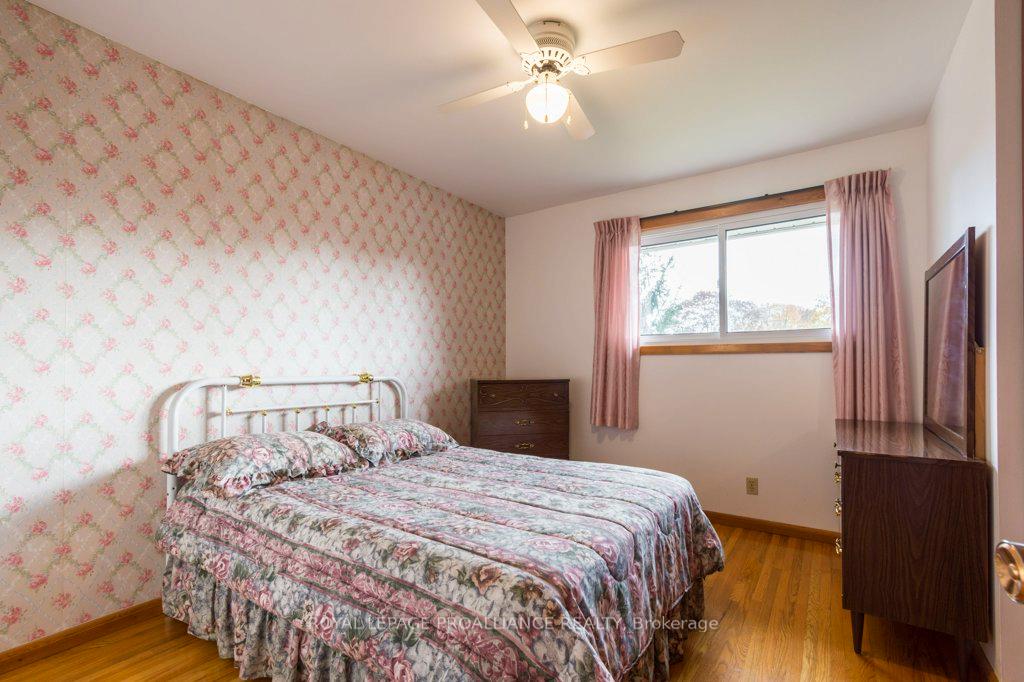 Photo 15 of 65 Cascade Boulevard, Belleville, Belleville Ward — HOMEH