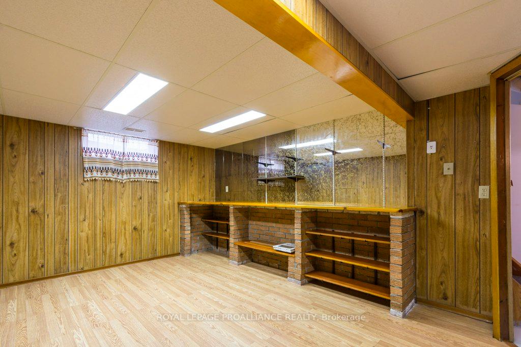 Photo 25 of 65 Cascade Boulevard, Belleville, Belleville Ward — HOMEH