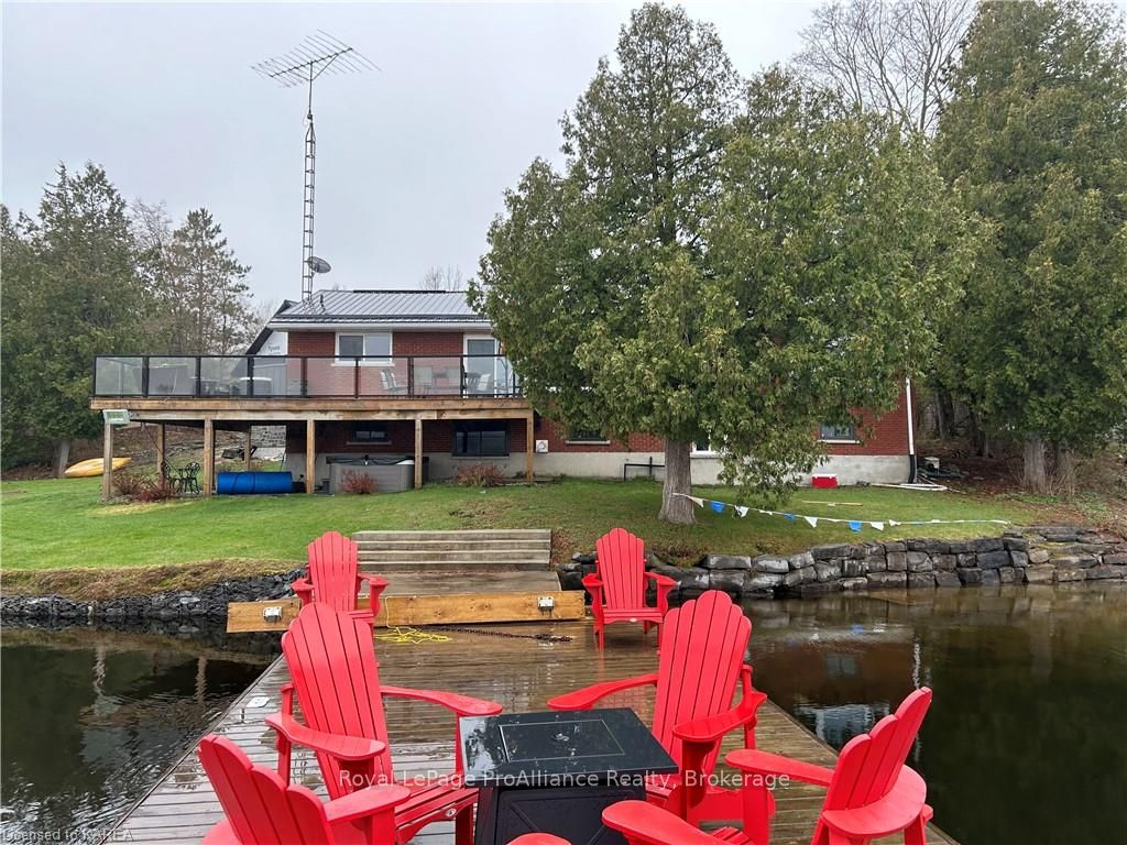 Photo 2 of 4235 Maple Drive, Frontenac, Frontenac South — HOMEH
