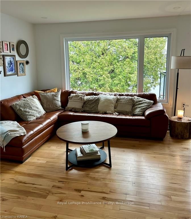 Photo 6 of 4235 Maple Drive, Frontenac, Frontenac South — HOMEH