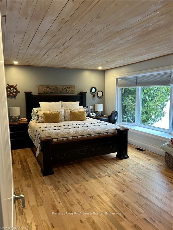 Photo 8 of 4235 Maple Drive, Frontenac, Frontenac South — HOMEH