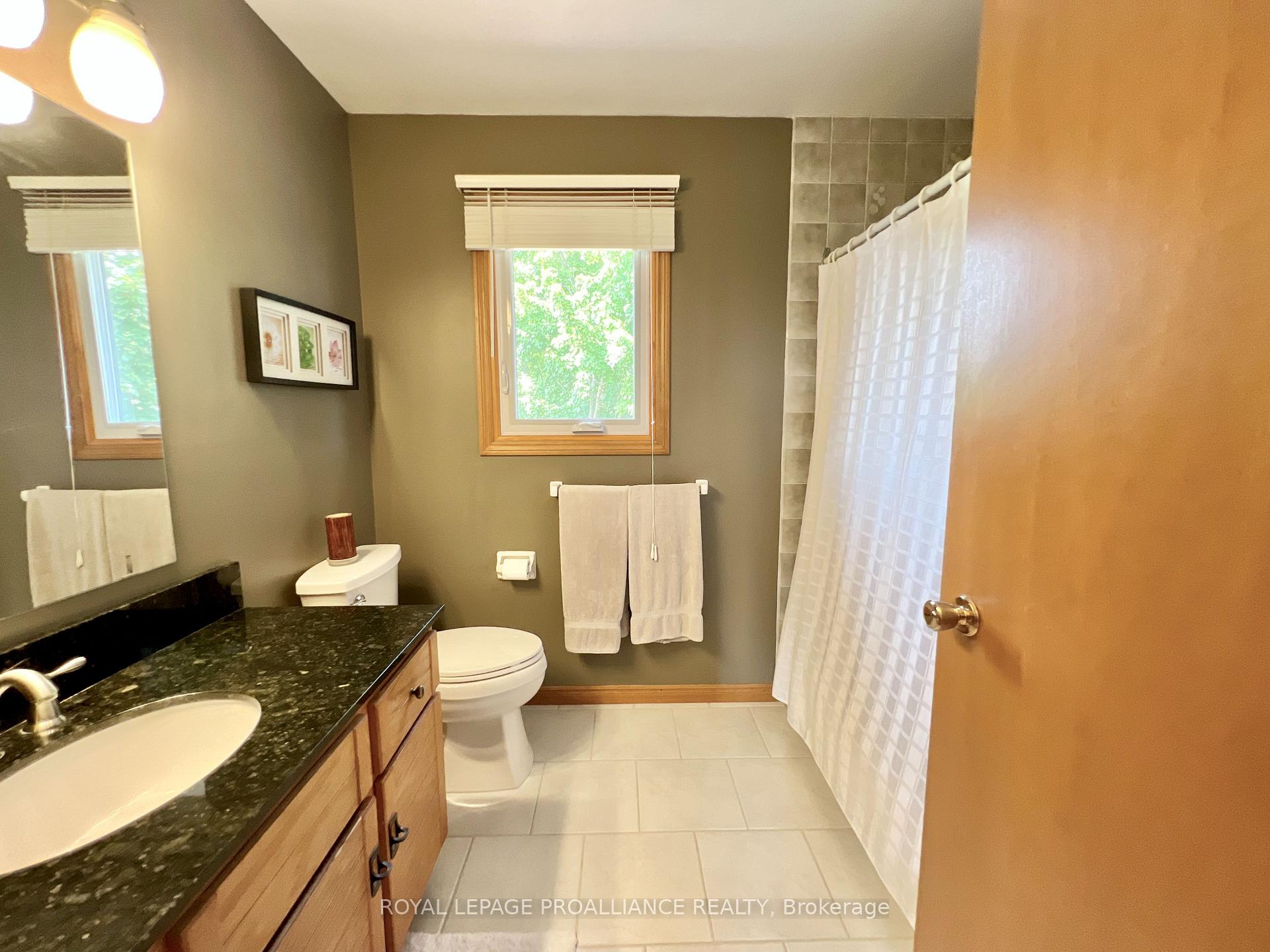 Photo 26 of 116 Tracey Park Drive, Belleville, Belleville Ward — HOMEH