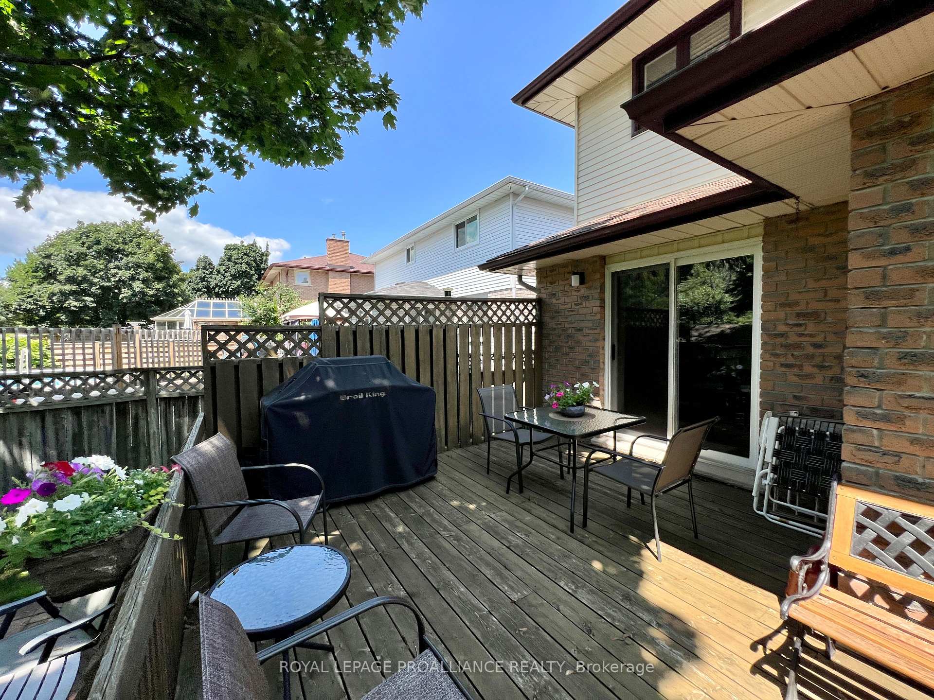 Photo 31 of 116 Tracey Park Drive, Belleville, Belleville Ward — HOMEH