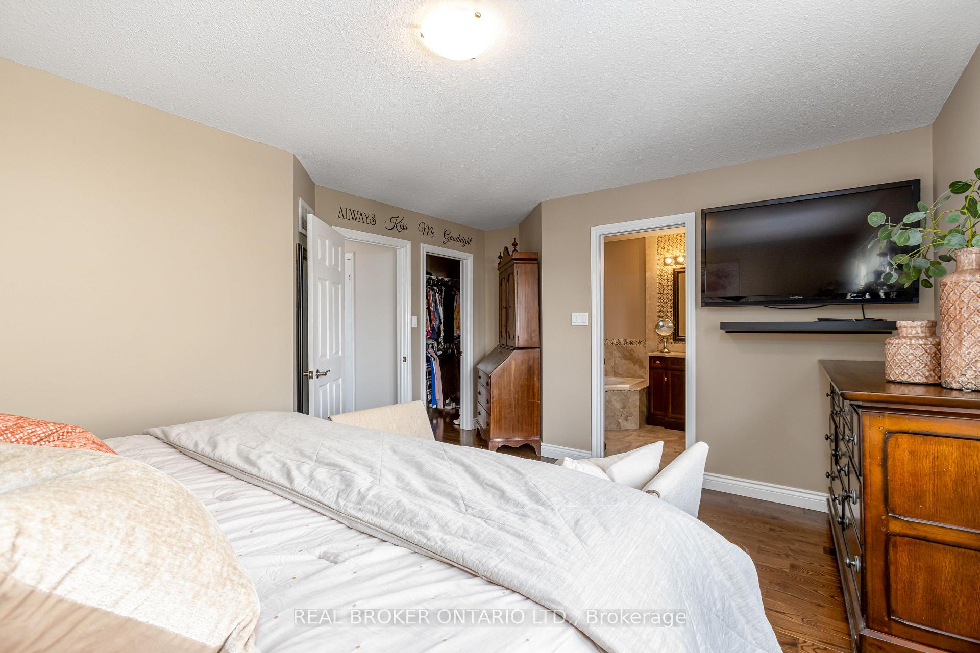 Photo 17 of 6 Tabb Avenue, Clarington, Courtice — HOMEH
