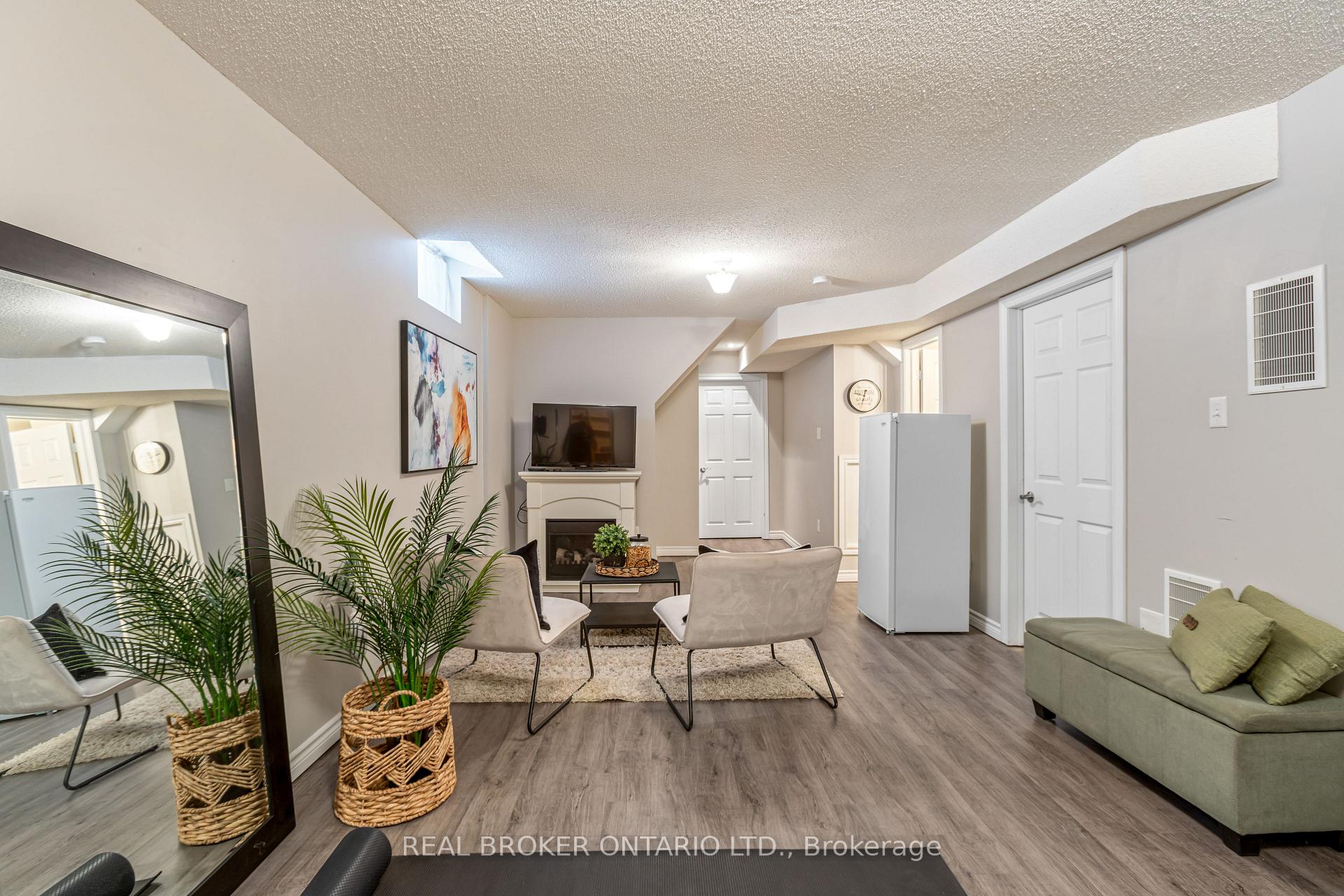 Photo 23 of 6 Tabb Avenue, Clarington, Courtice — HOMEH