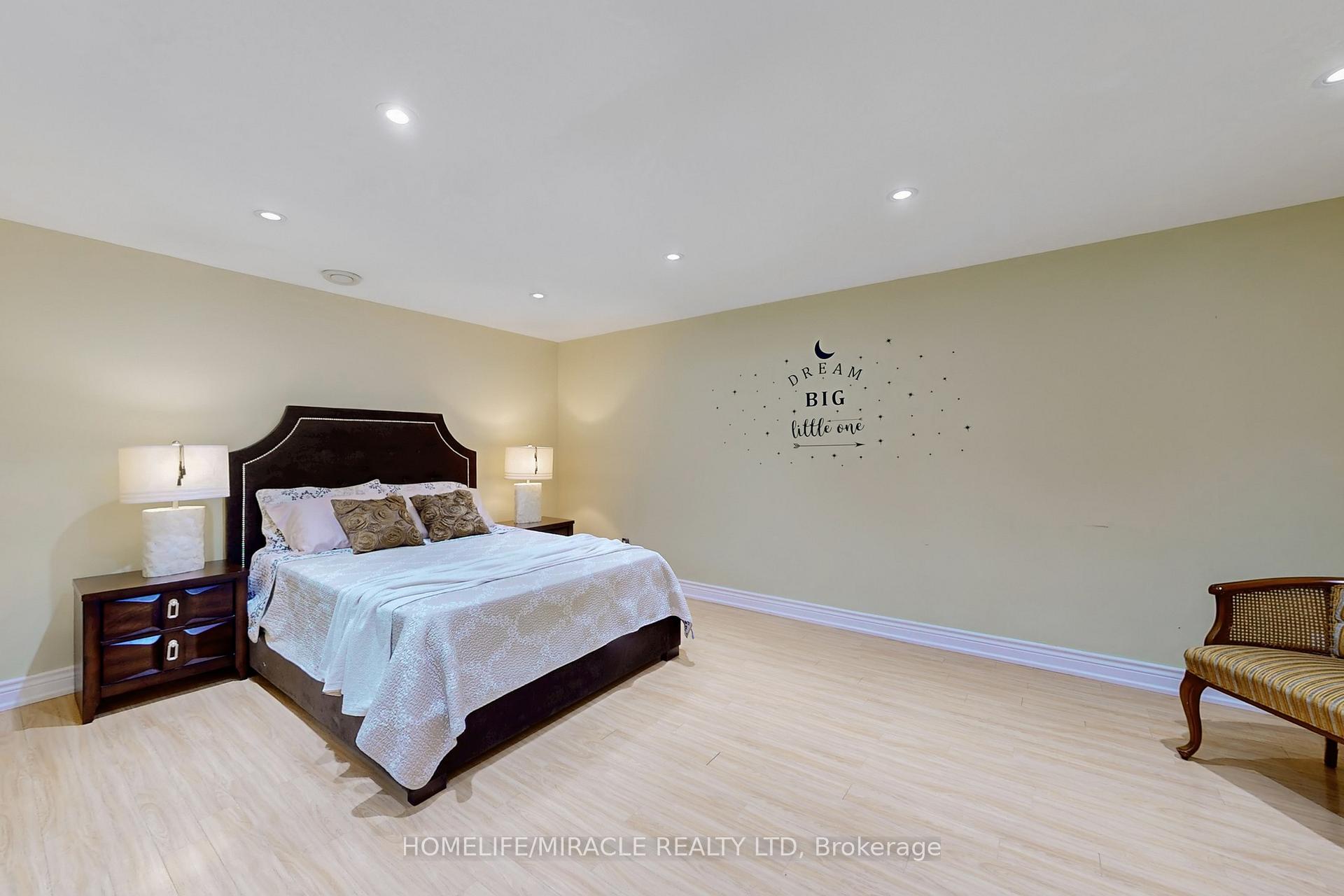 Photo 36 of 9 Bunting Court, Ajax, Central West — HOMEH