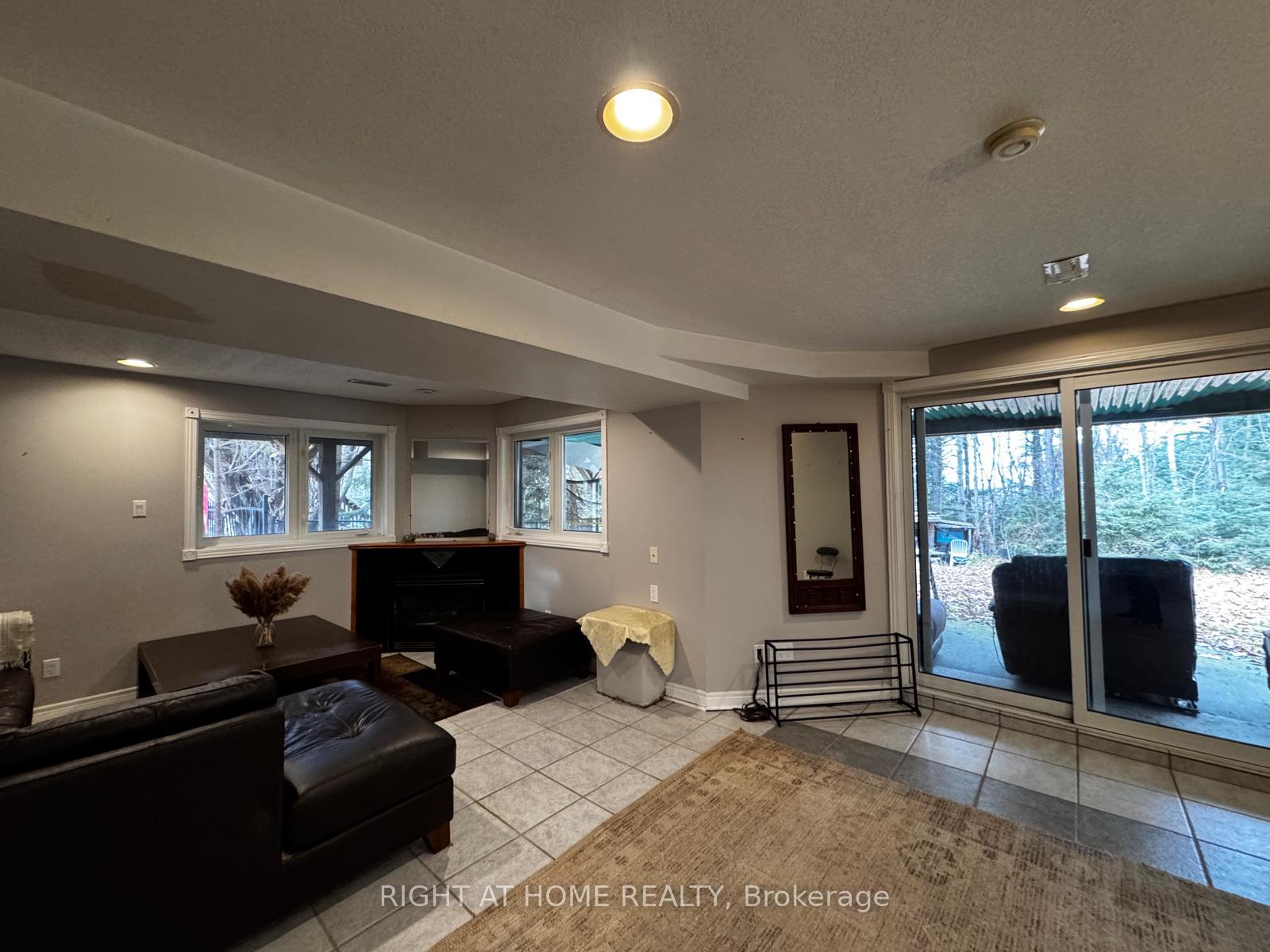 Photo 4 of Unit Lower, 103 Emms Drive, Barrie, Holly — HOMEH