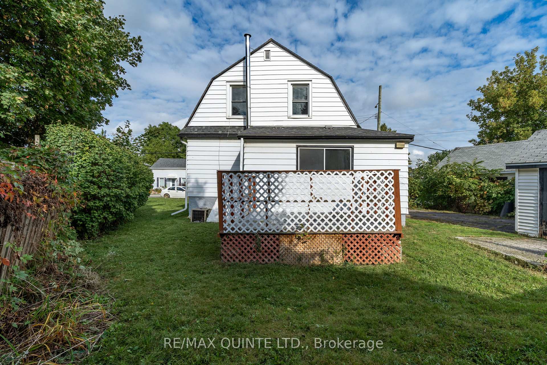 Photo 22 of 51 Strachan Street, Belleville, Belleville Ward — HOMEH