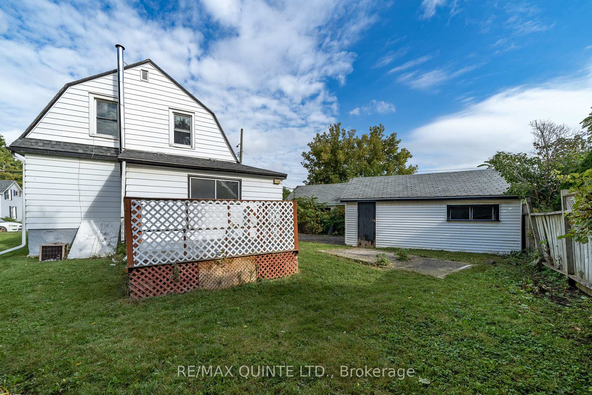 Photo 23 of 51 Strachan Street, Belleville, Belleville Ward — HOMEH