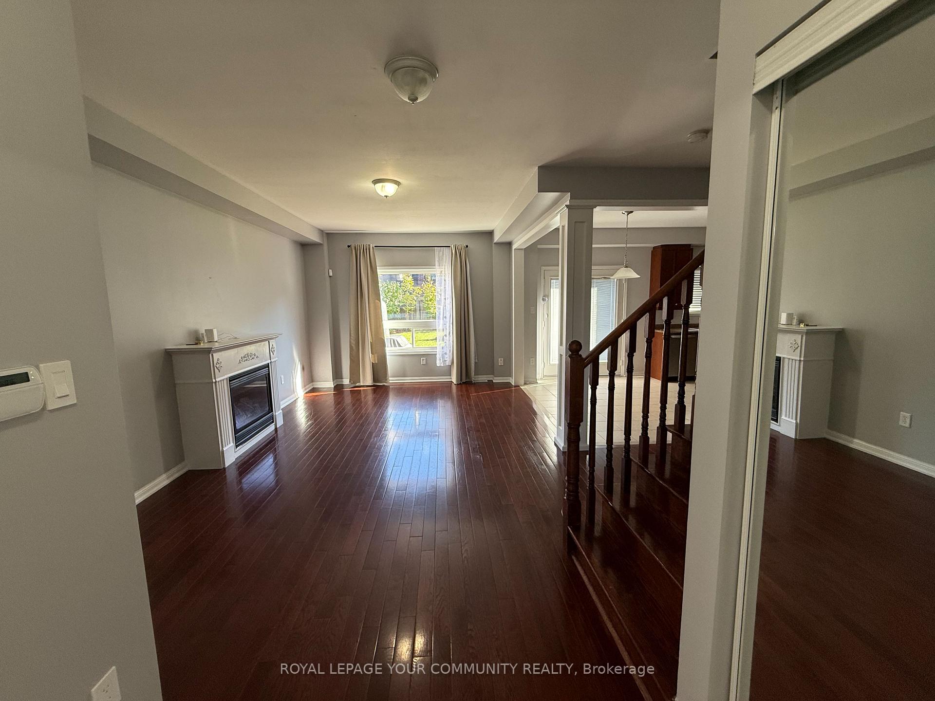 Photo 2 of 27 Orleans Avenue, Barrie, Innis-Shore — HOMEH