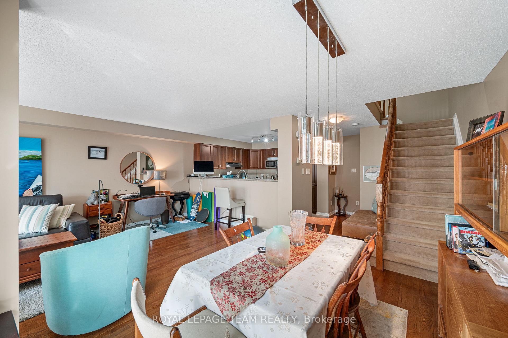 Photo 20 of 329 Gotham Private, Ottawa, Central Park — HOMEH