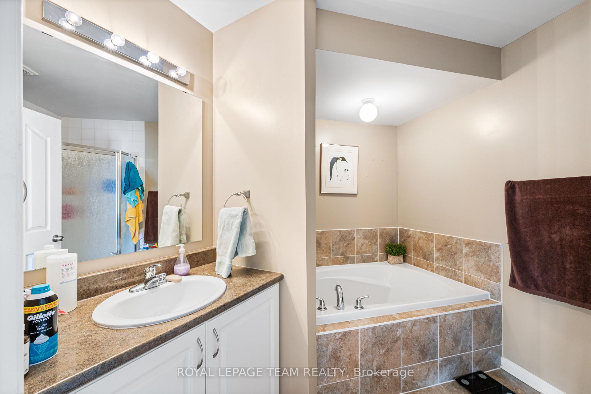 Photo 24 of 329 Gotham Private, Ottawa, Central Park — HOMEH