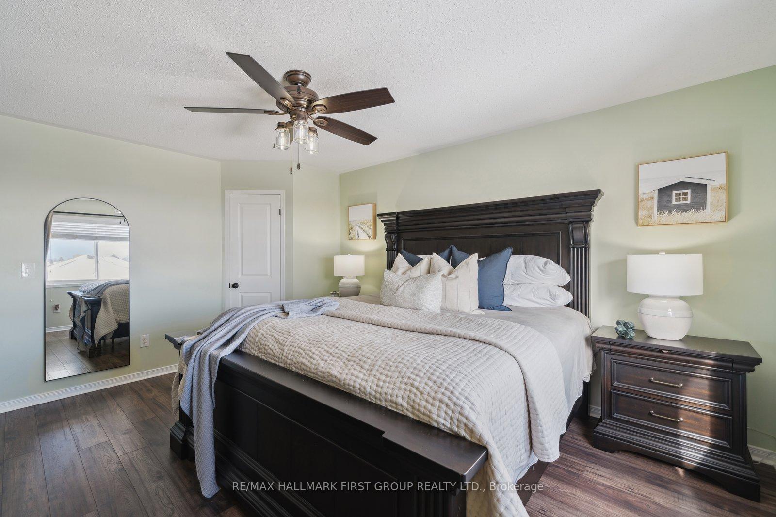 Photo 11 of 163 Honeyman Drive, Clarington, Bowmanville — HOMEH