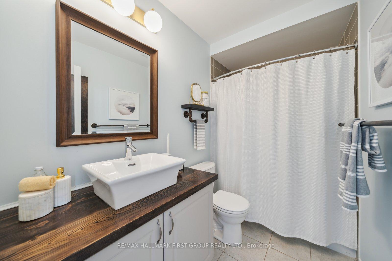 Photo 13 of 163 Honeyman Drive, Clarington, Bowmanville — HOMEH