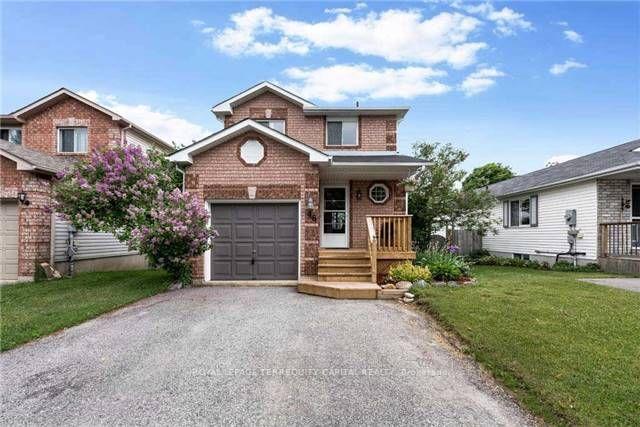 Photo 2 of 46 Arthur Avenue, Barrie, East Bayfield — HOMEH