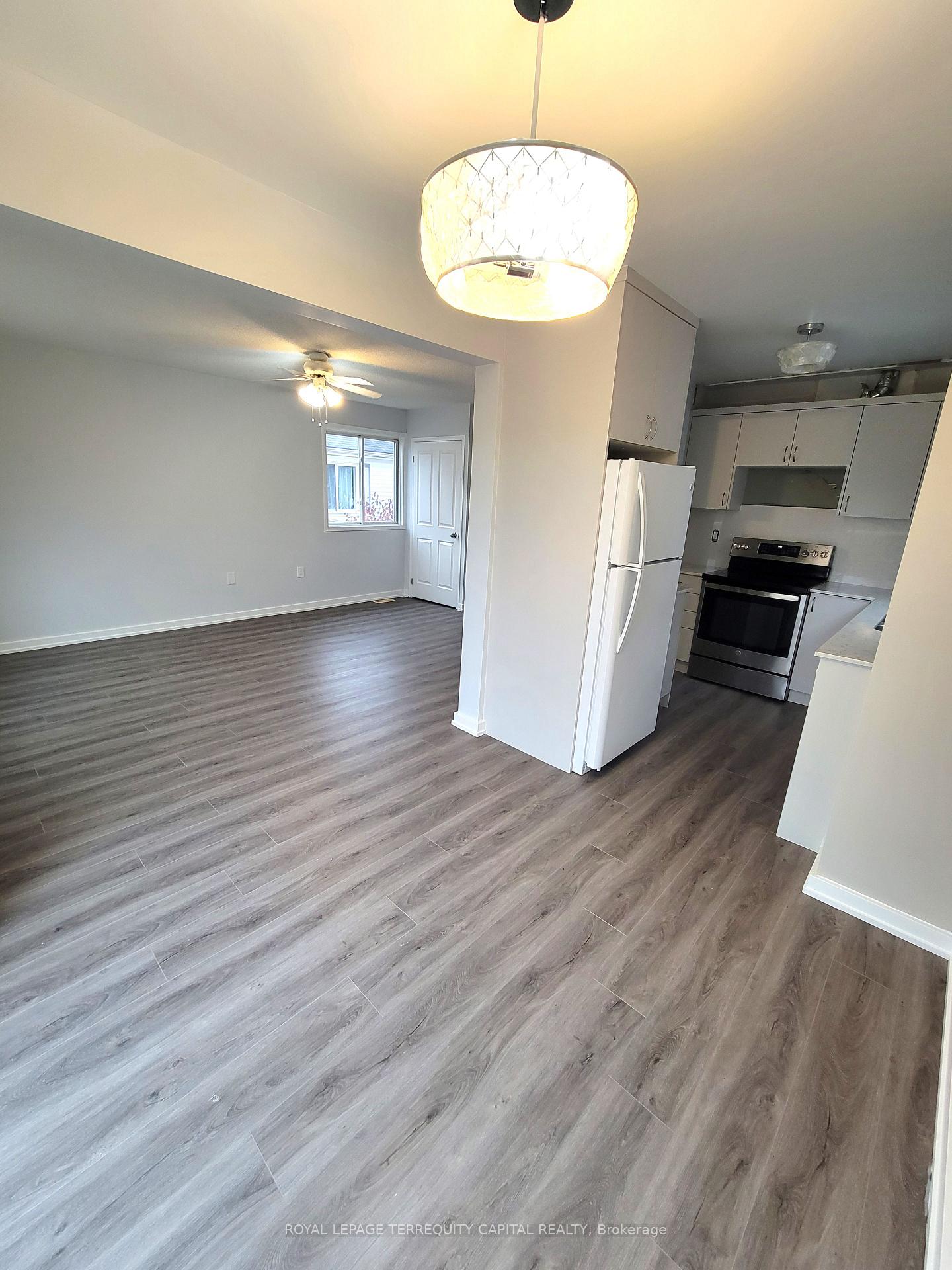 Photo 9 of 46 Arthur Avenue, Barrie, East Bayfield — HOMEH