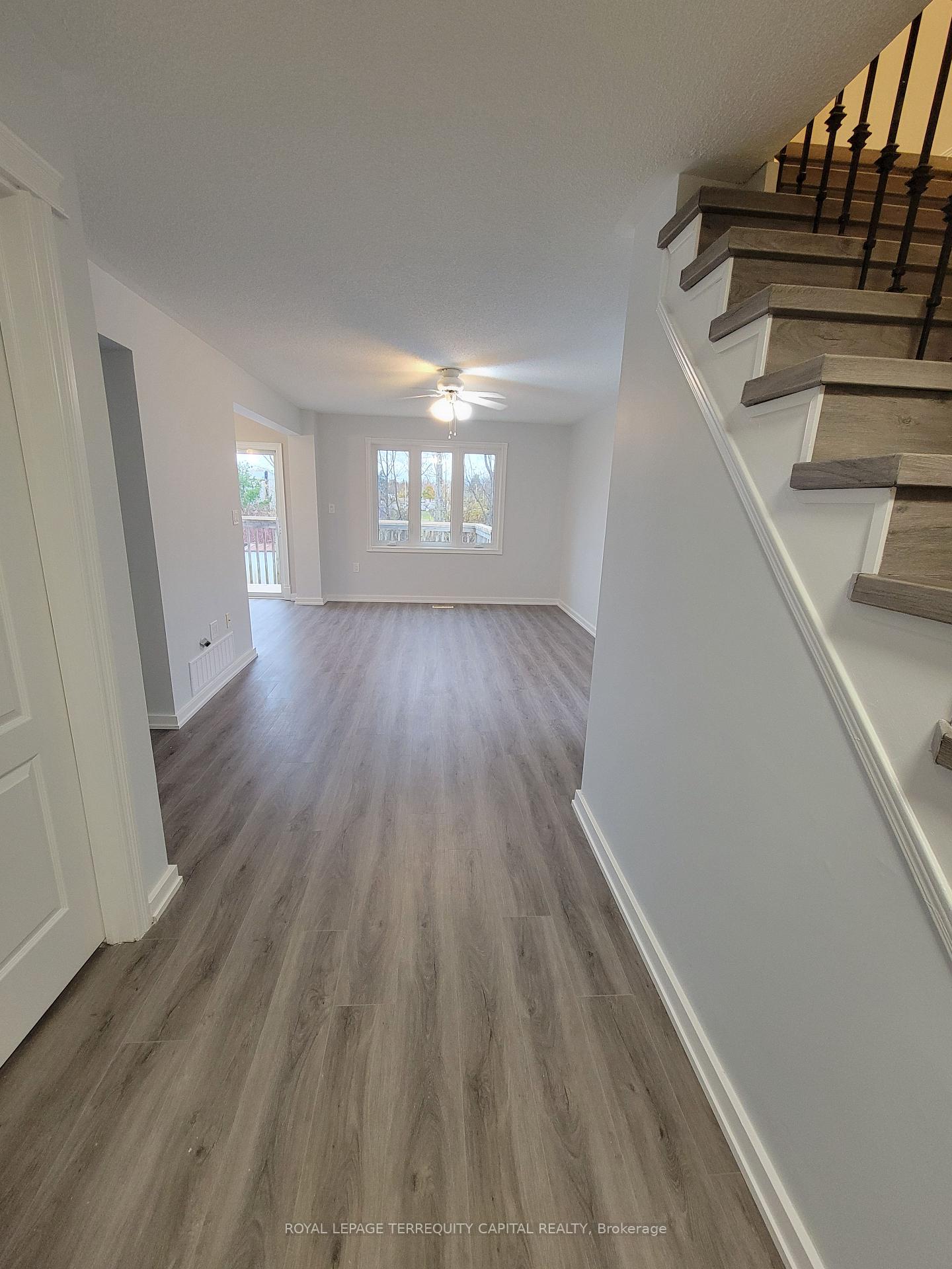Photo 12 of 46 Arthur Avenue, Barrie, East Bayfield — HOMEH
