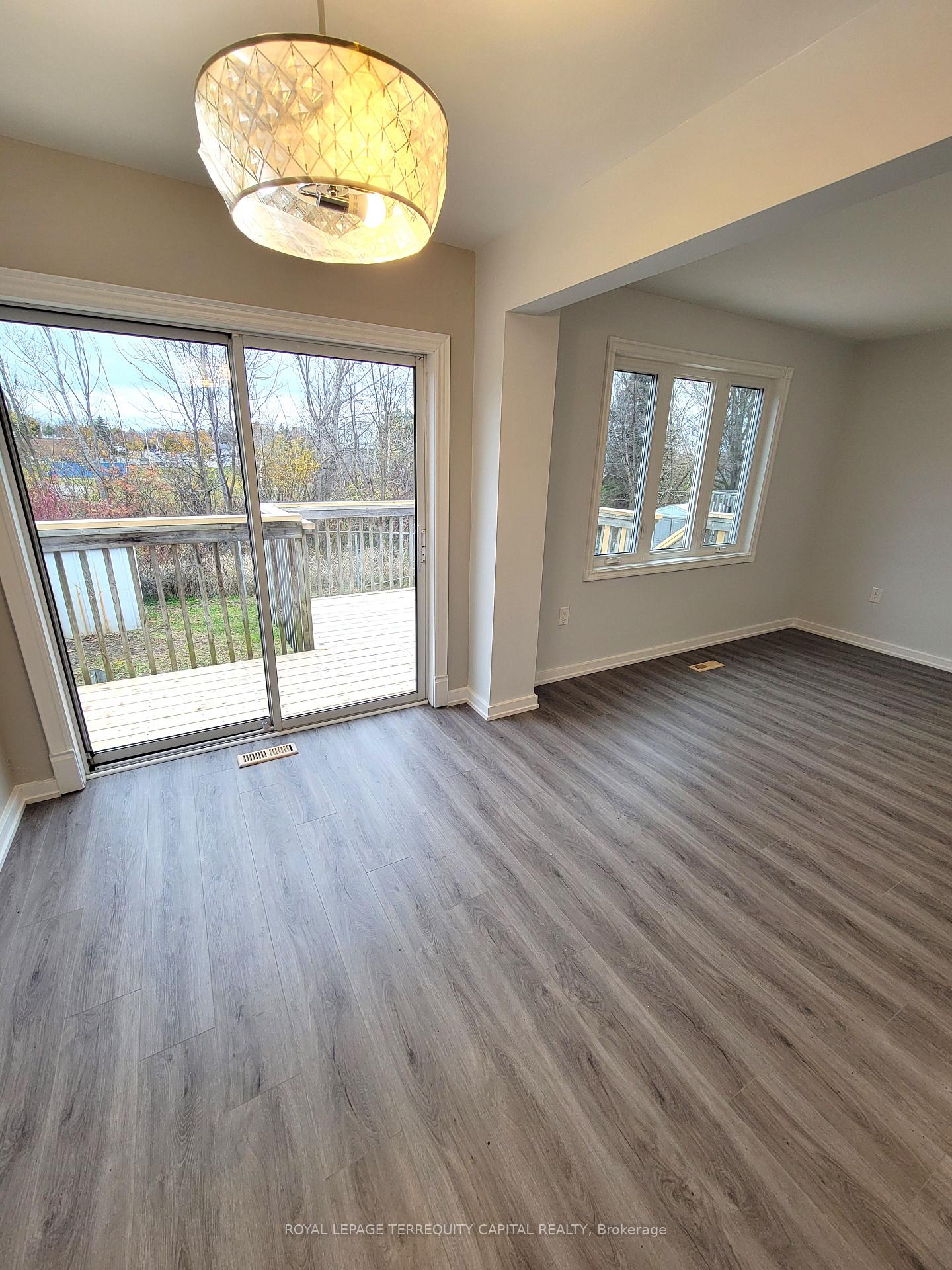 Photo 16 of 46 Arthur Avenue, Barrie, East Bayfield — HOMEH