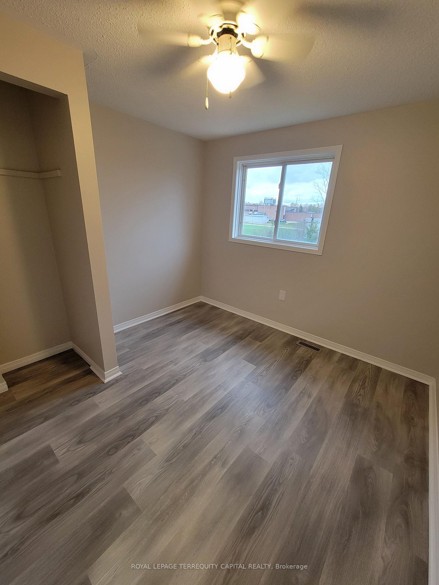Photo 26 of 46 Arthur Avenue, Barrie, East Bayfield — HOMEH