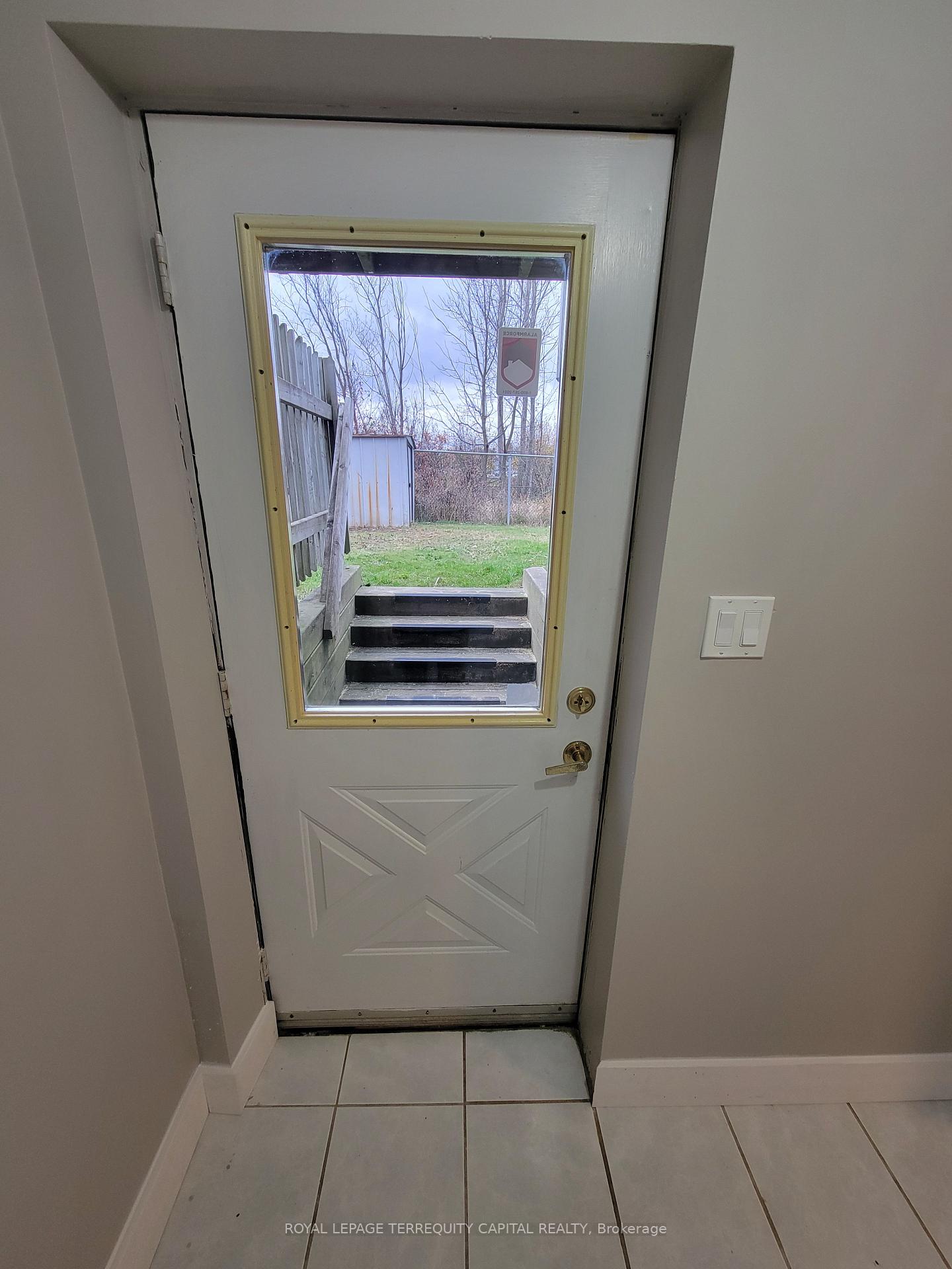 Photo 34 of 46 Arthur Avenue, Barrie, East Bayfield — HOMEH