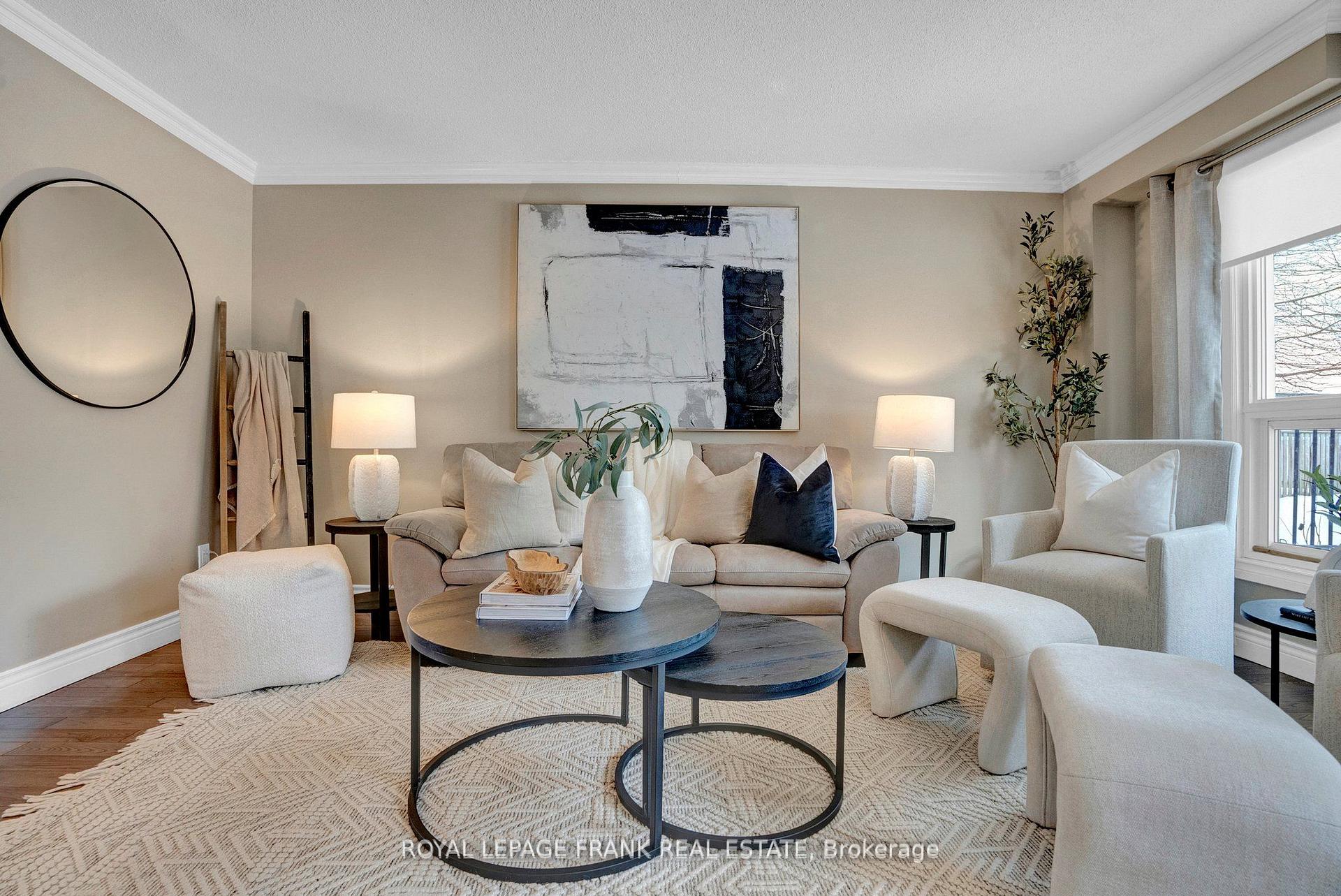 Photo 6 of 71 Turnberry Crescent, Clarington, Courtice — HOMEH