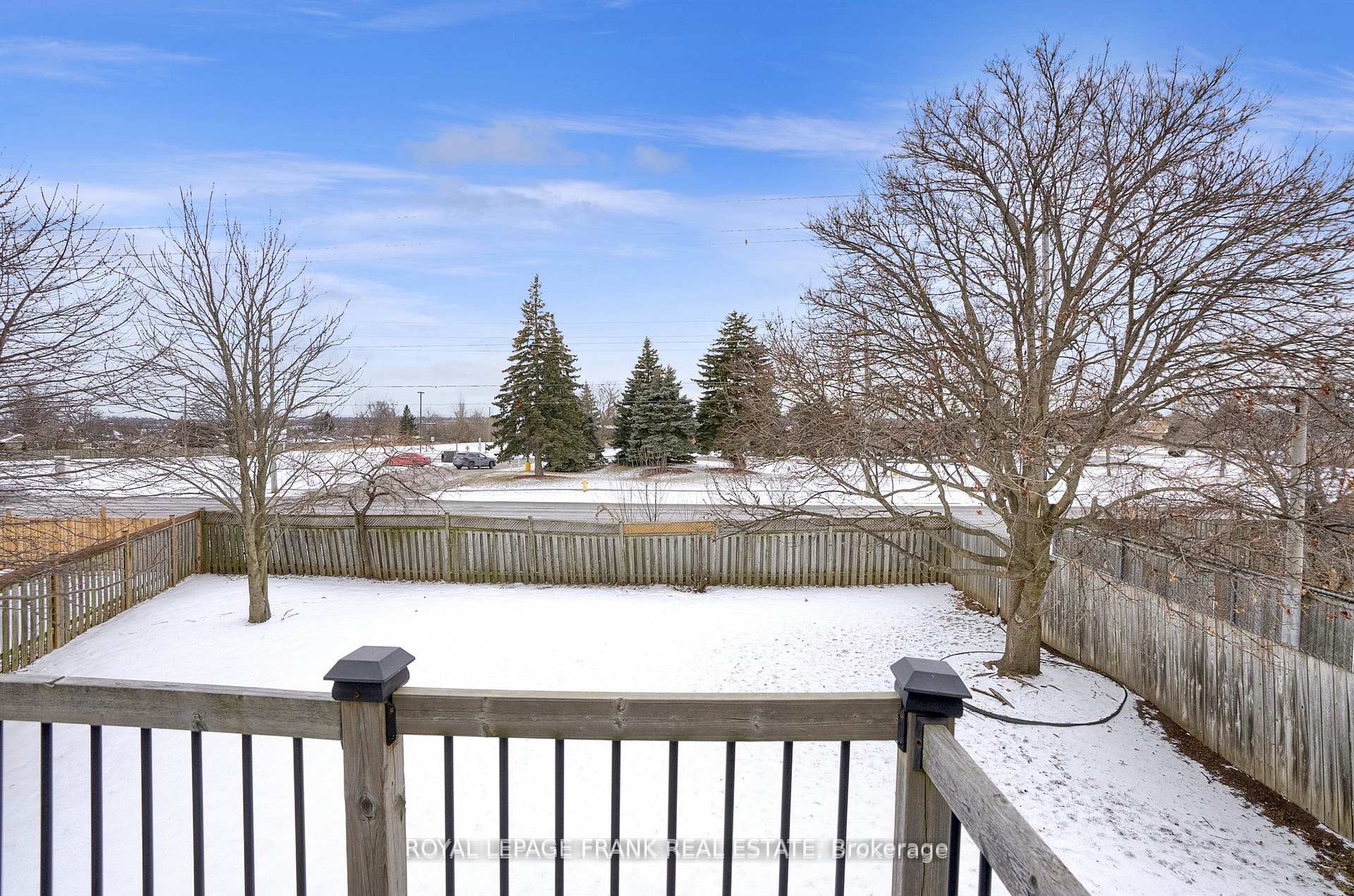 Photo 17 of 71 Turnberry Crescent, Clarington, Courtice — HOMEH