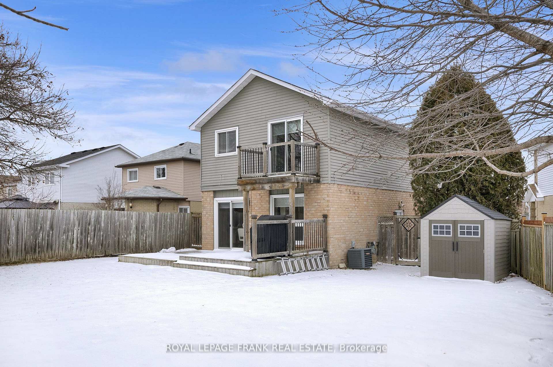 Photo 22 of 71 Turnberry Crescent, Clarington, Courtice — HOMEH