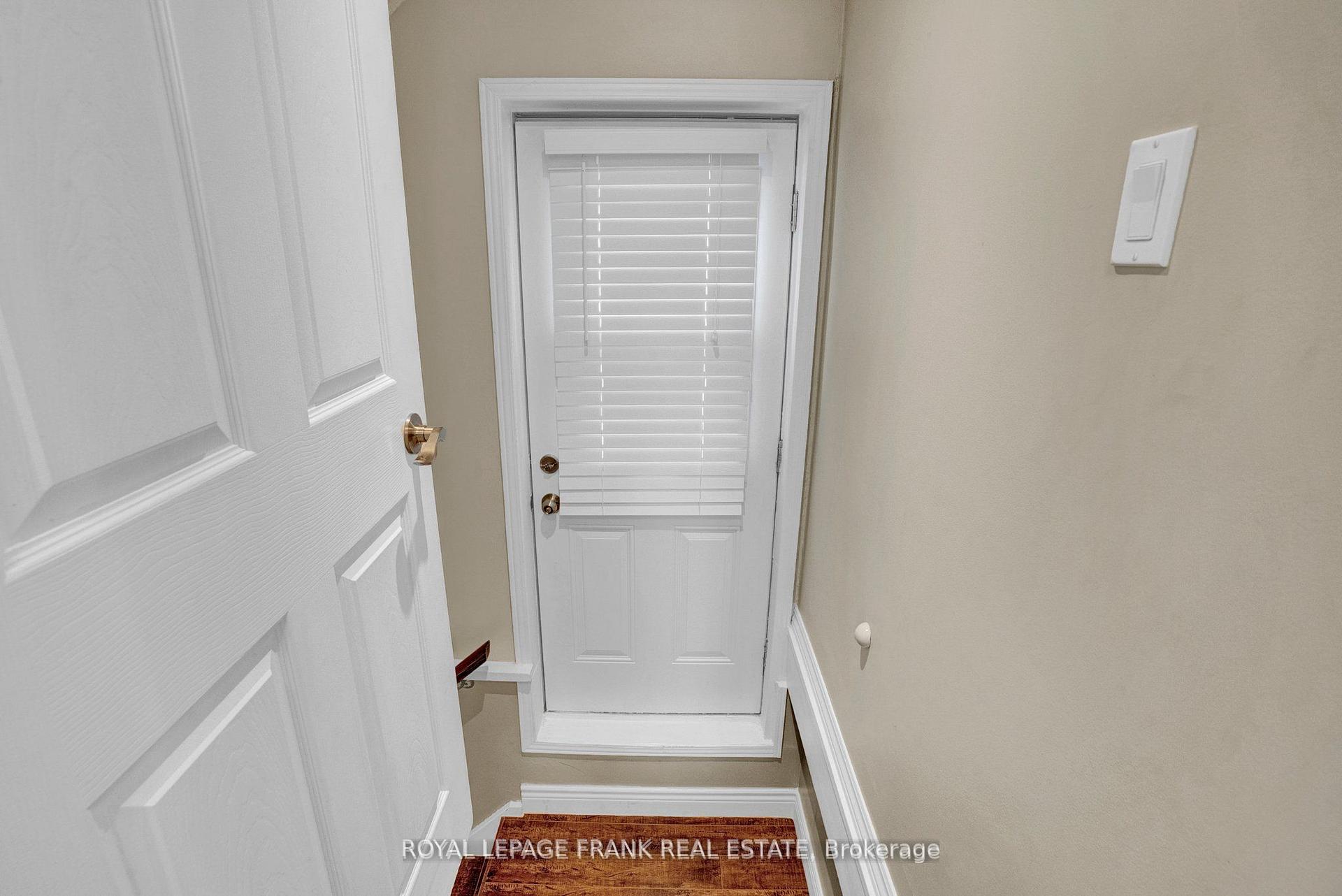 Photo 25 of 71 Turnberry Crescent, Clarington, Courtice — HOMEH