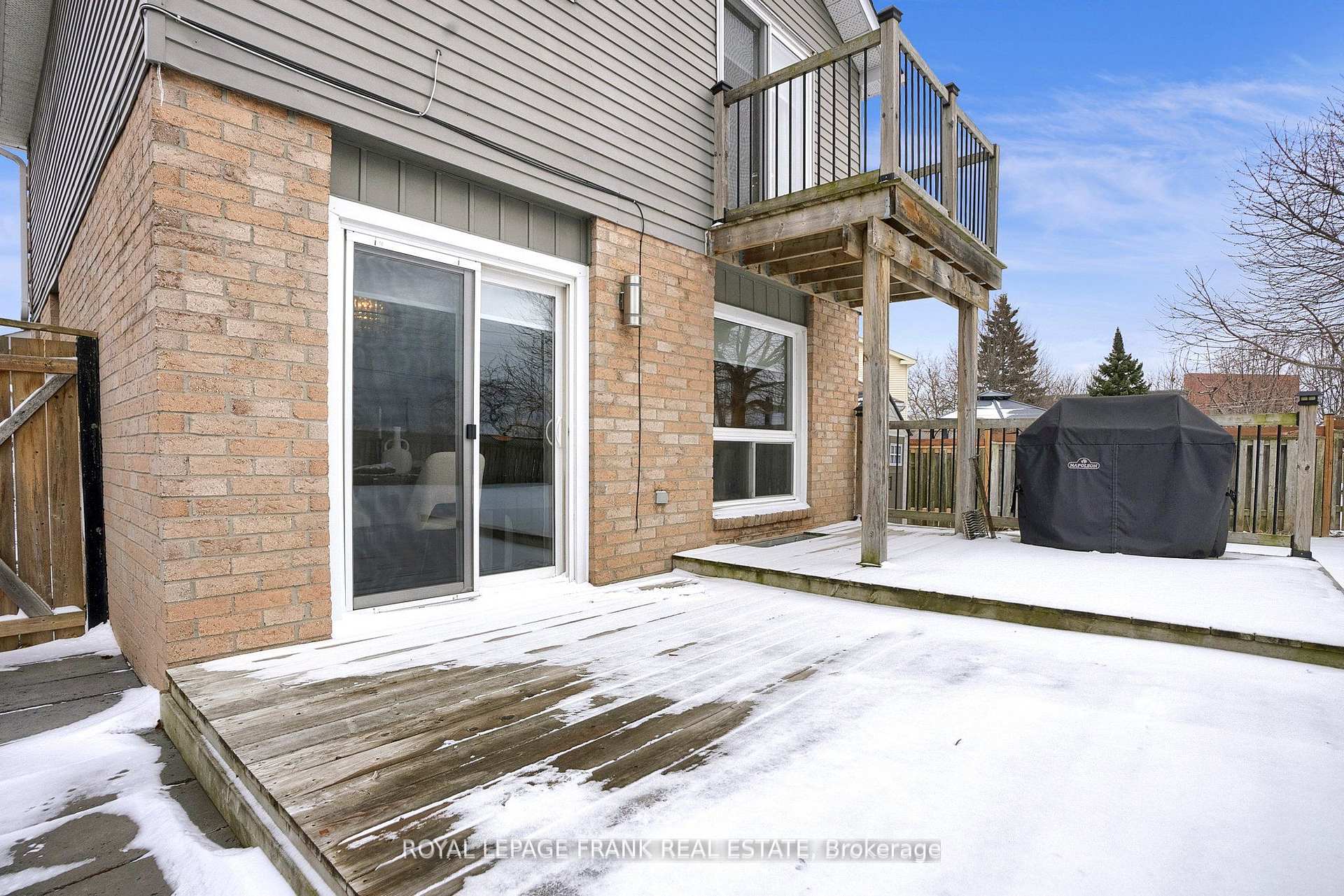 Photo 31 of 71 Turnberry Crescent, Clarington, Courtice — HOMEH