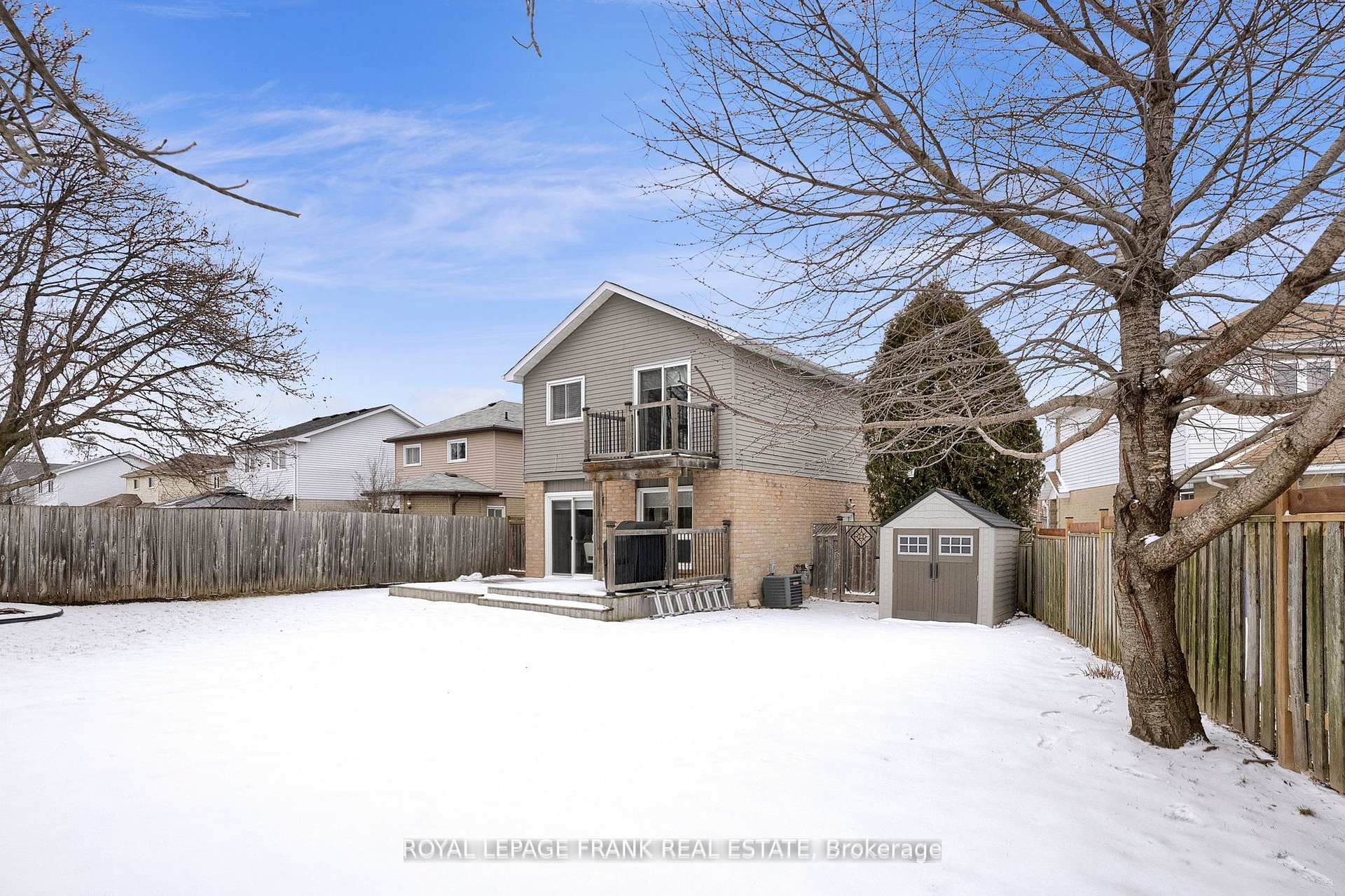 Photo 32 of 71 Turnberry Crescent, Clarington, Courtice — HOMEH