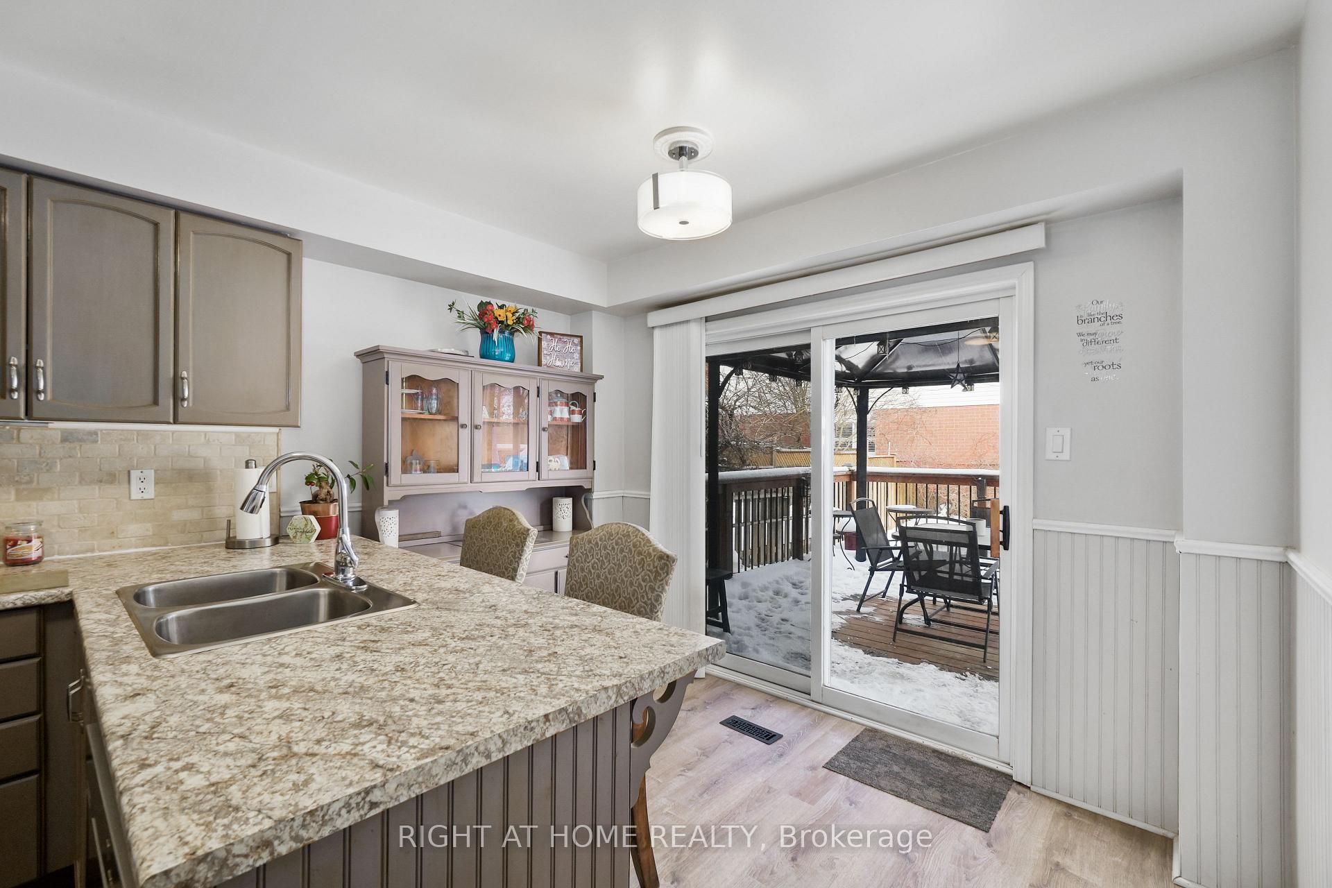 Photo 13 of 37 Trudeau Drive, Clarington, Bowmanville — HOMEH