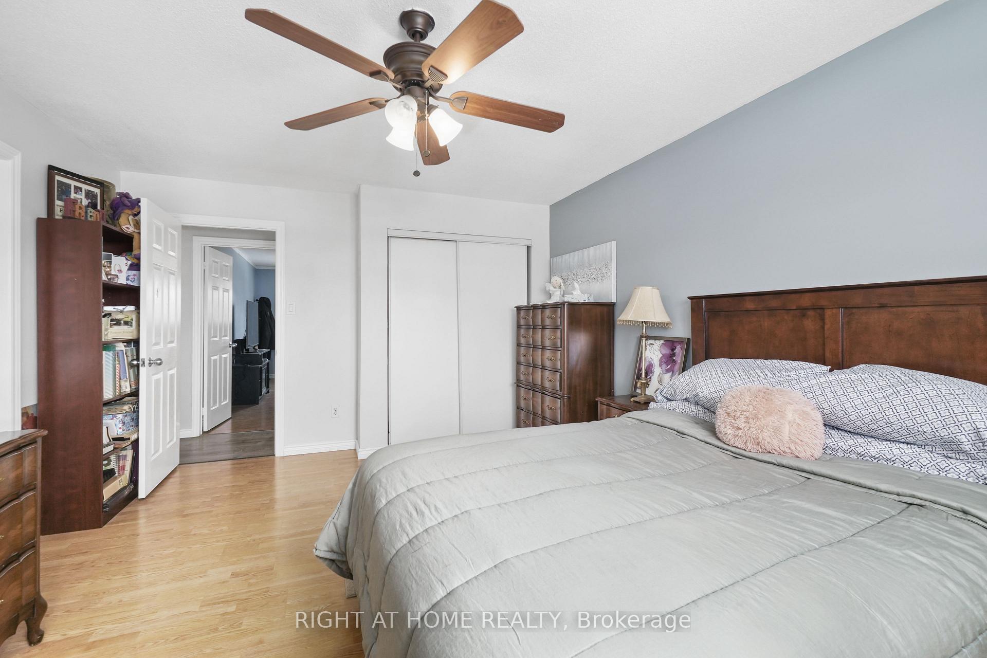 Photo 19 of 37 Trudeau Drive, Clarington, Bowmanville — HOMEH