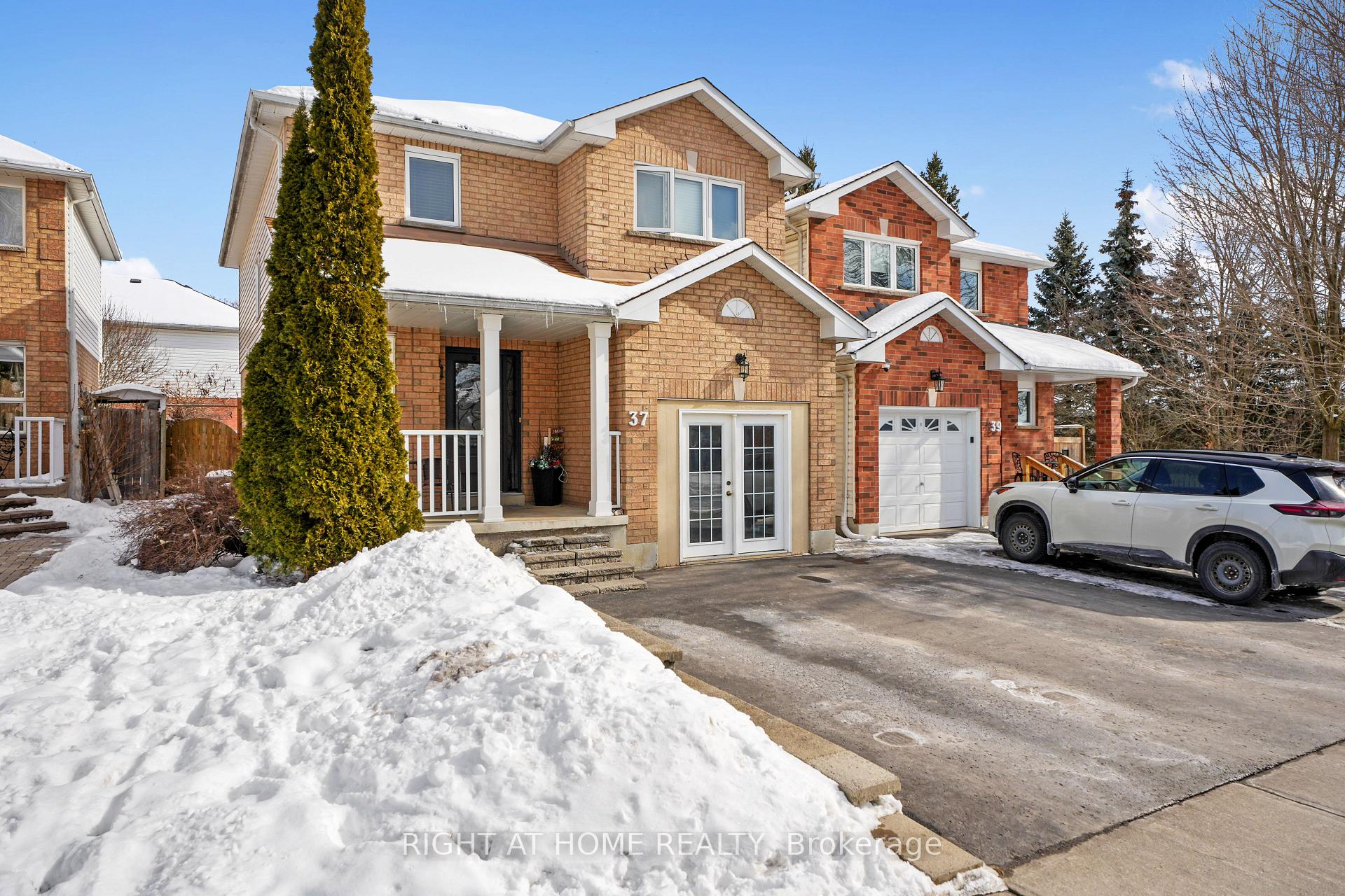 Photo 41 of 37 Trudeau Drive, Clarington, Bowmanville — HOMEH