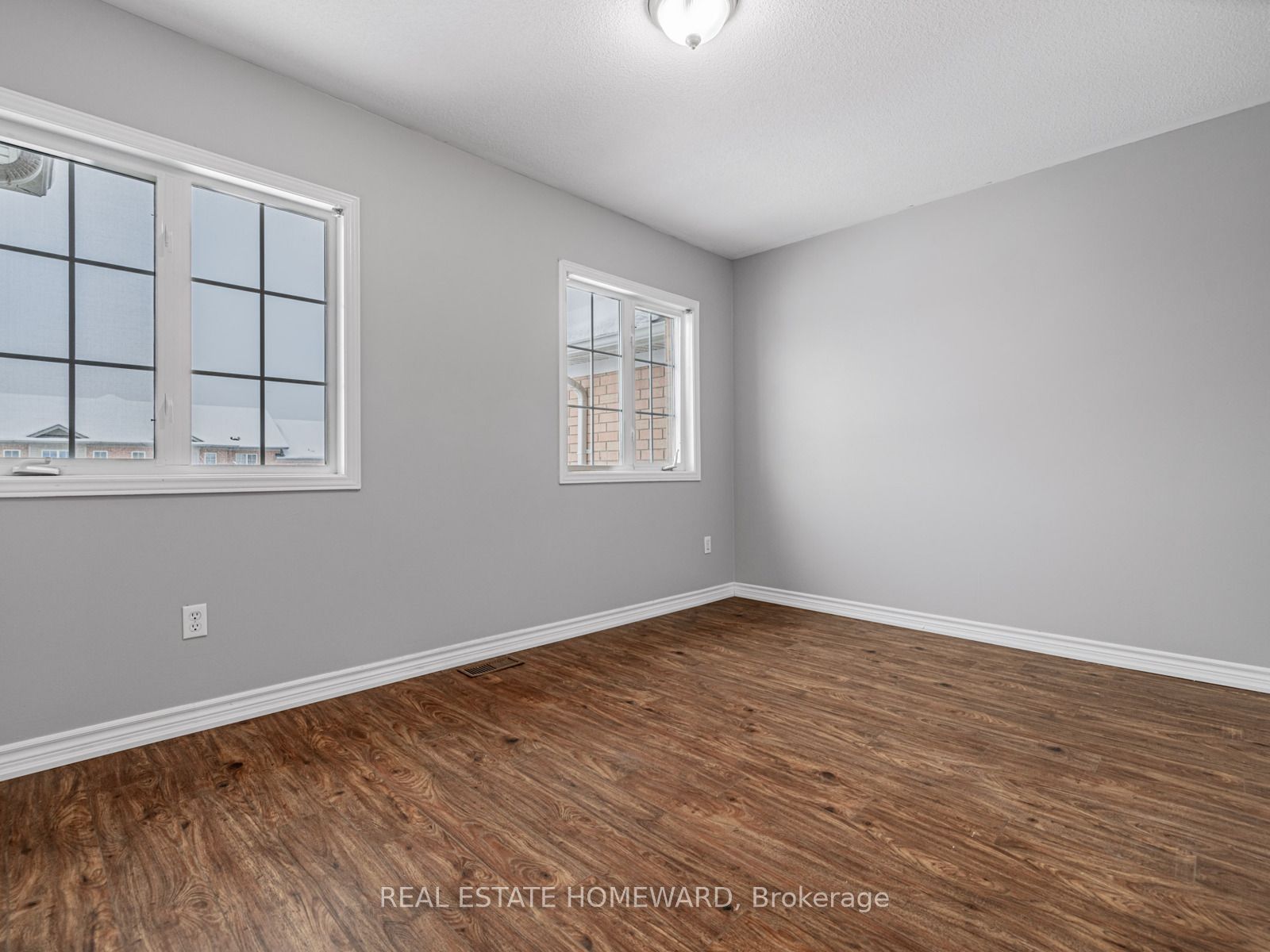 Photo 52 of 304 Flagstone Way, Newmarket, Woodland Hill — HOMEH