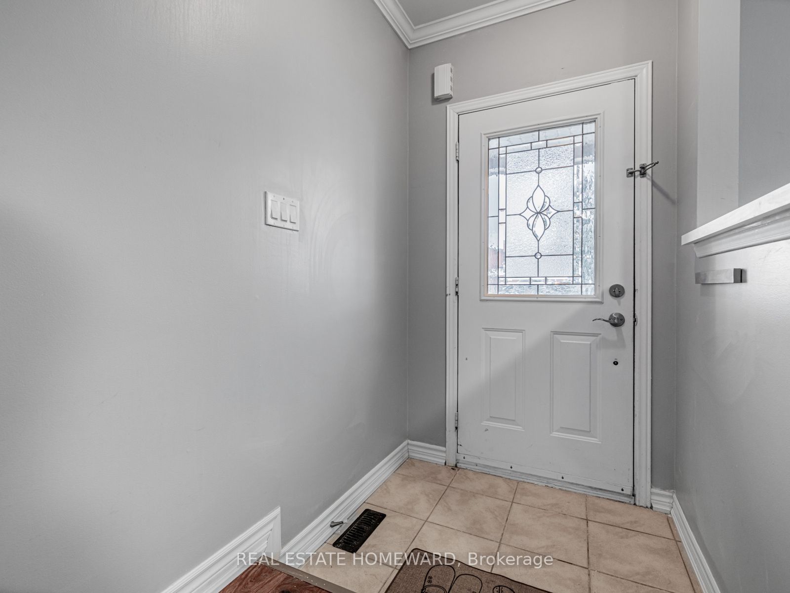 Photo 35 of 304 Flagstone Way, Newmarket, Woodland Hill — HOMEH