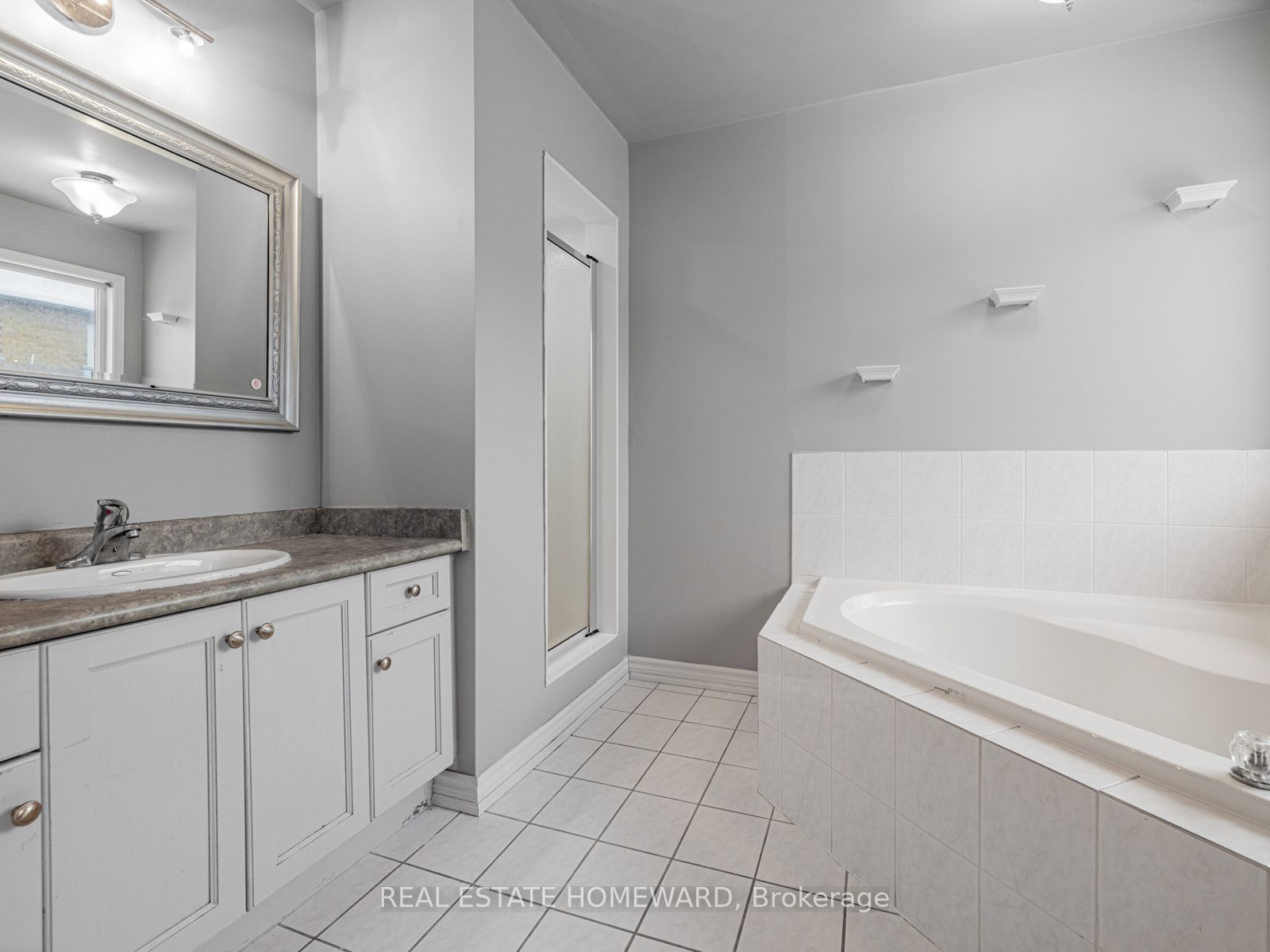 Photo 58 of 304 Flagstone Way, Newmarket, Woodland Hill — HOMEH