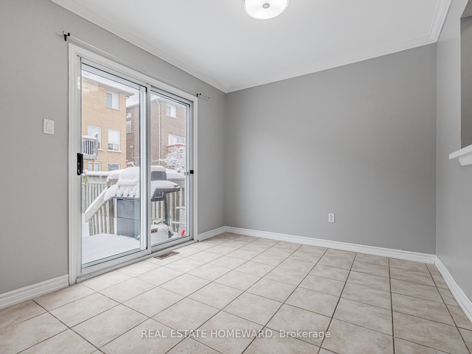 Photo 44 of 304 Flagstone Way, Newmarket, Woodland Hill — HOMEH