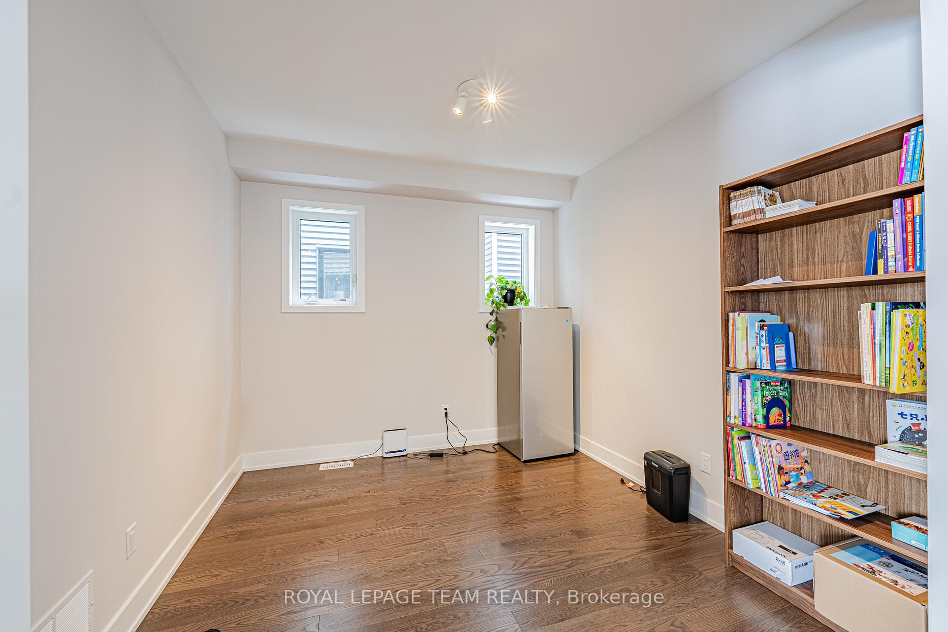 Photo 15 of 863 Moonrise Terrace, Ottawa, Barrhaven - Half Moon Bay — HOMEH