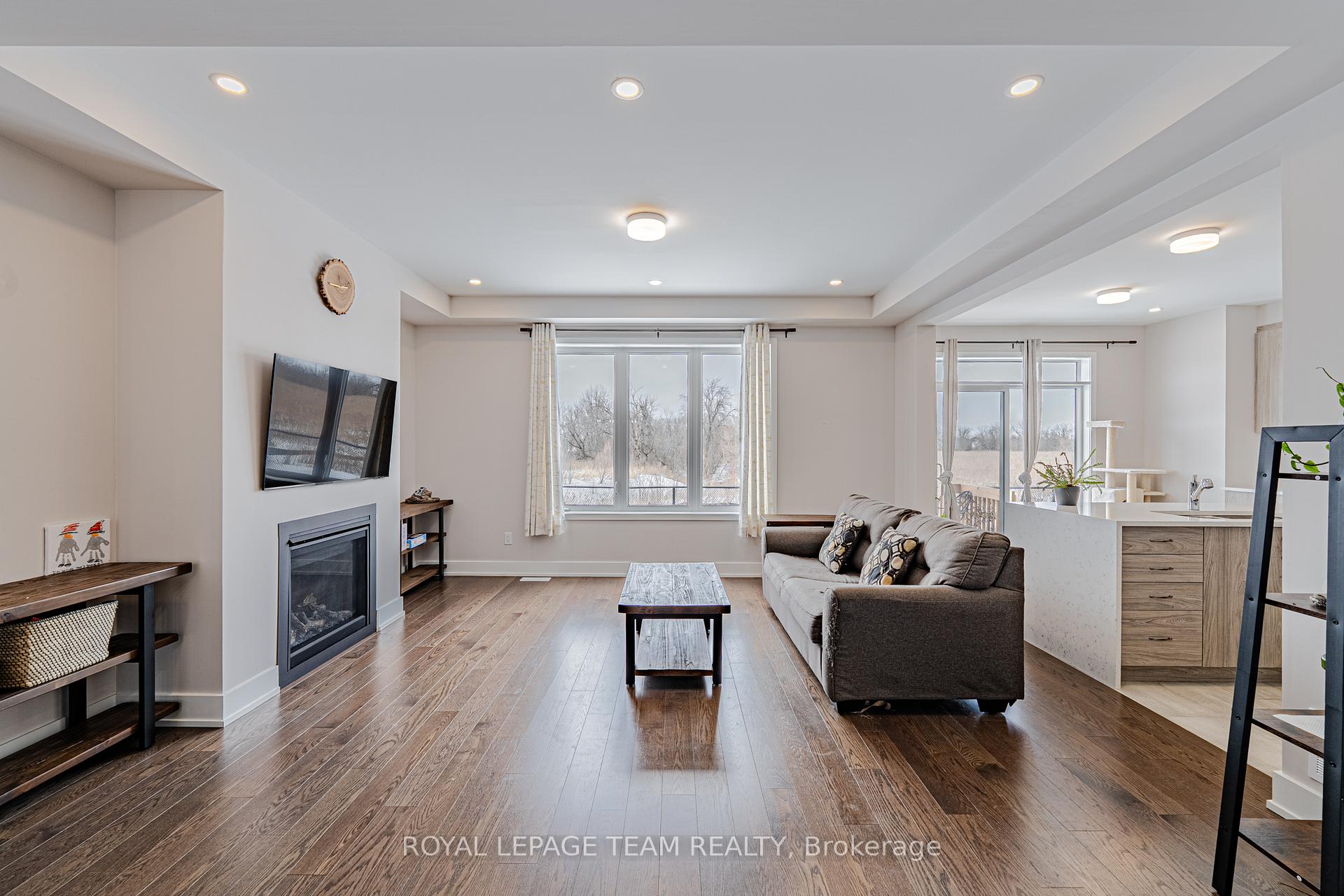 Photo 17 of 863 Moonrise Terrace, Ottawa, Barrhaven - Half Moon Bay — HOMEH