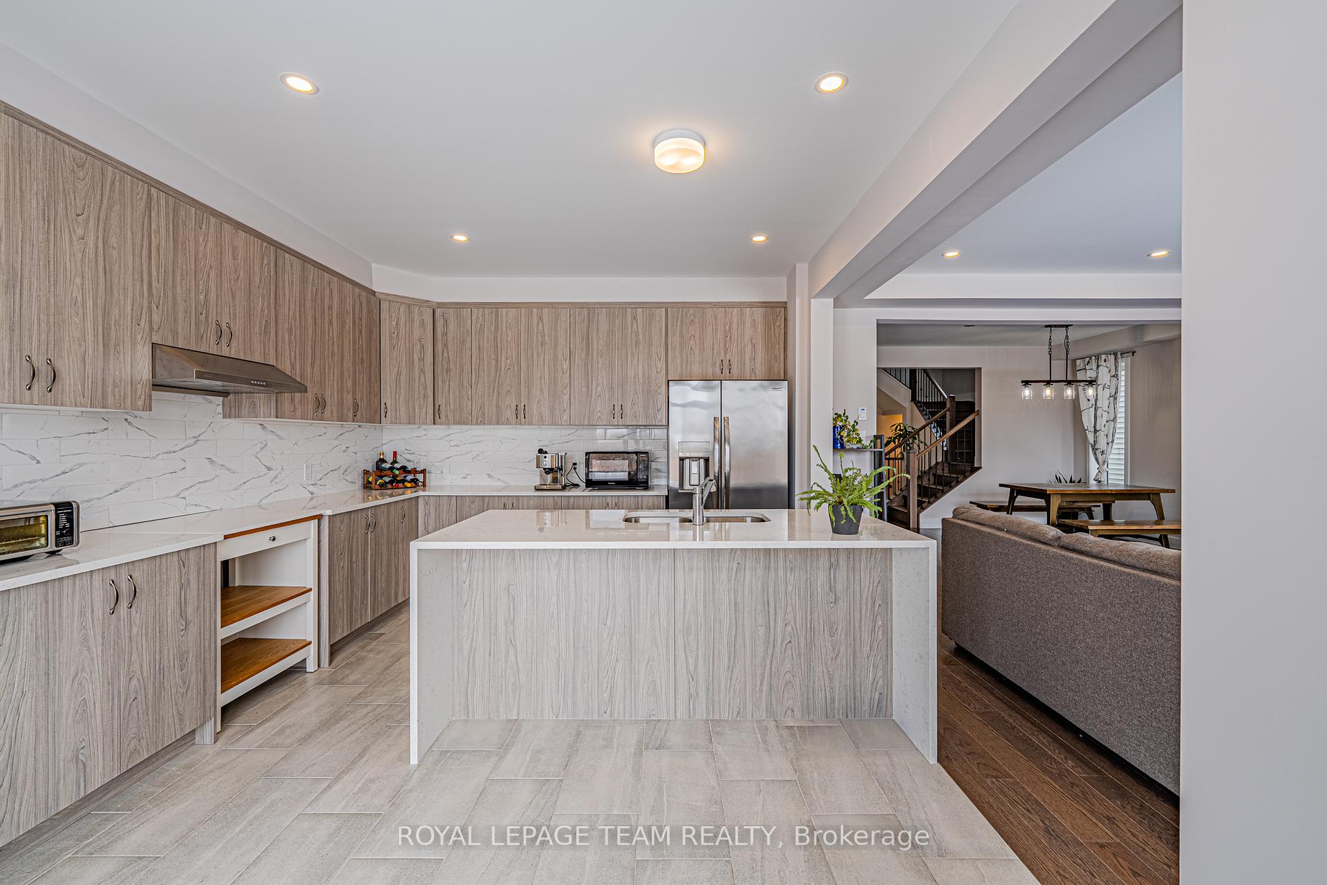 Photo 19 of 863 Moonrise Terrace, Ottawa, Barrhaven - Half Moon Bay — HOMEH