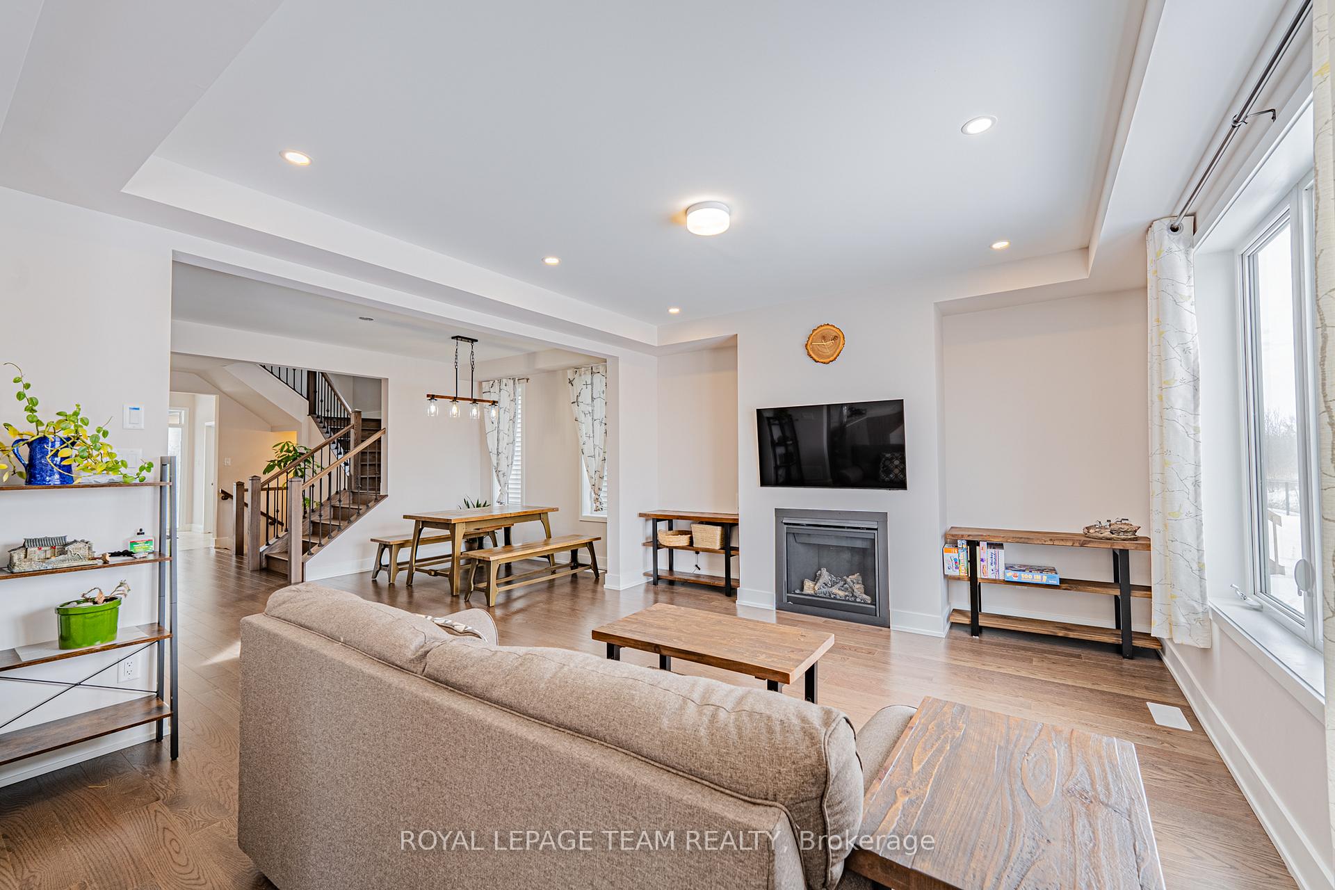 Photo 22 of 863 Moonrise Terrace, Ottawa, Barrhaven - Half Moon Bay — HOMEH