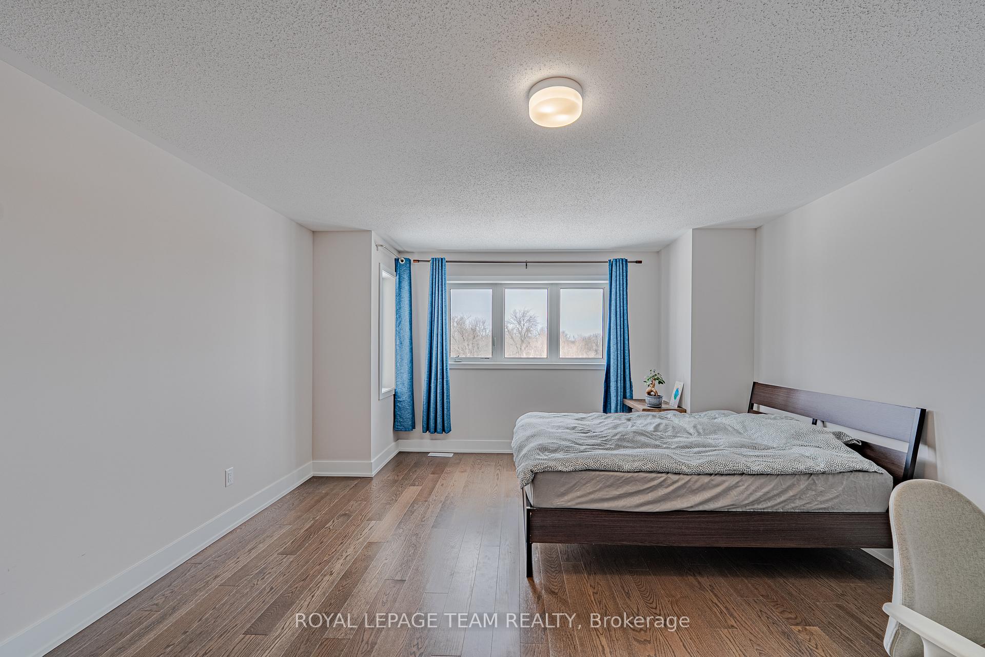 Photo 29 of 863 Moonrise Terrace, Ottawa, Barrhaven - Half Moon Bay — HOMEH