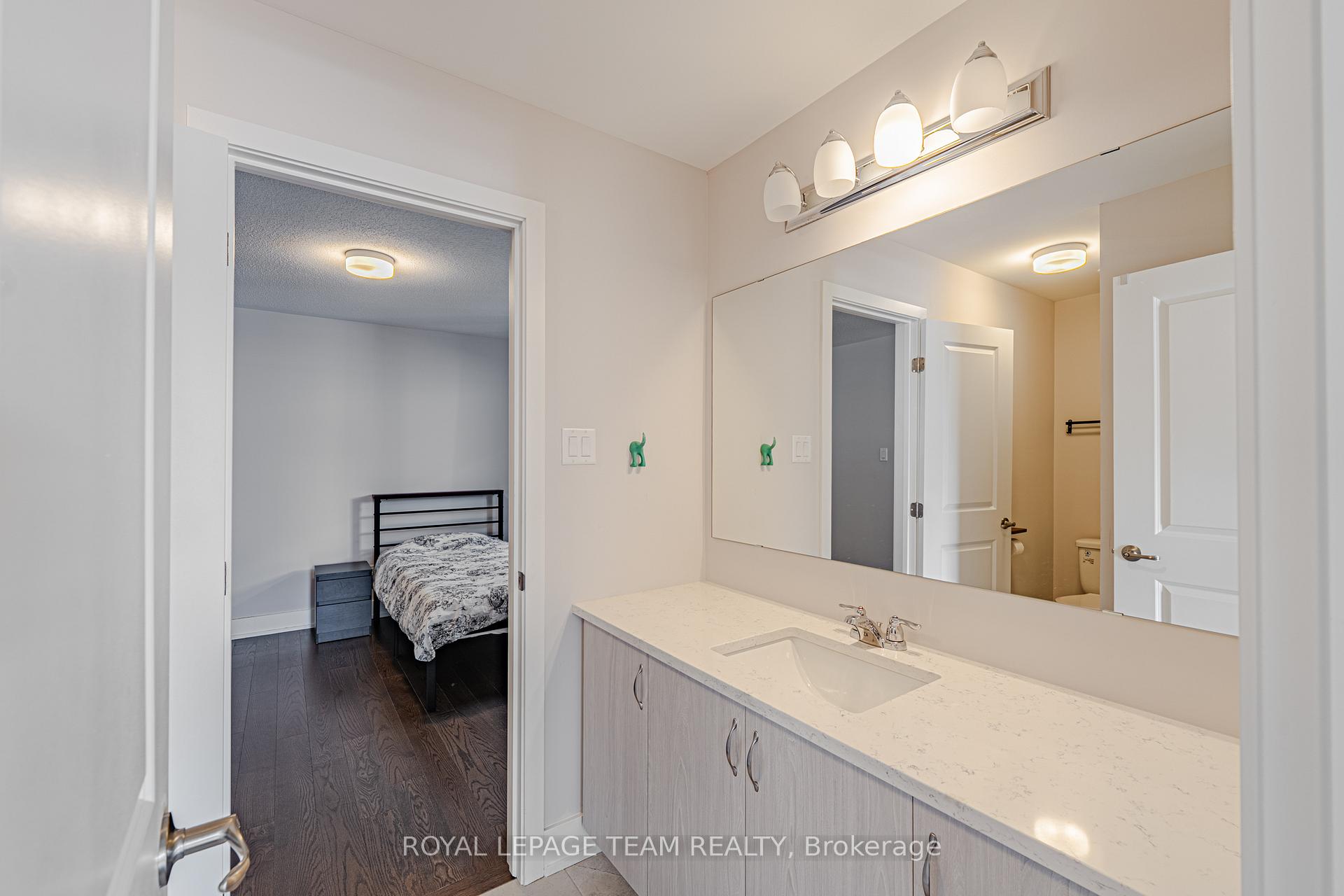 Photo 37 of 863 Moonrise Terrace, Ottawa, Barrhaven - Half Moon Bay — HOMEH