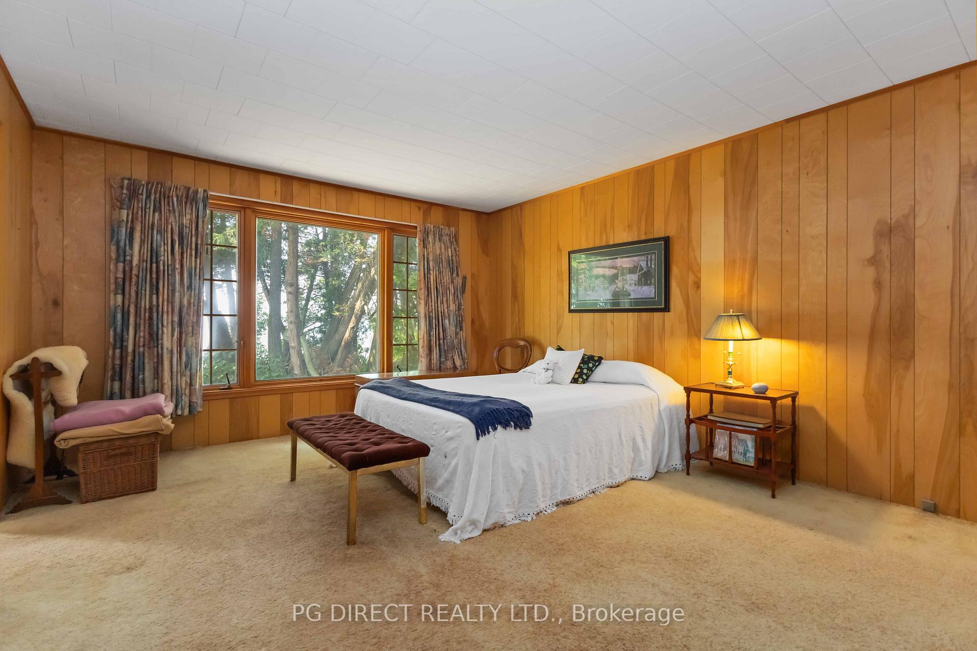 Photo 9 of 5 Albert Street W, Brock, Beaverton — HOMEH