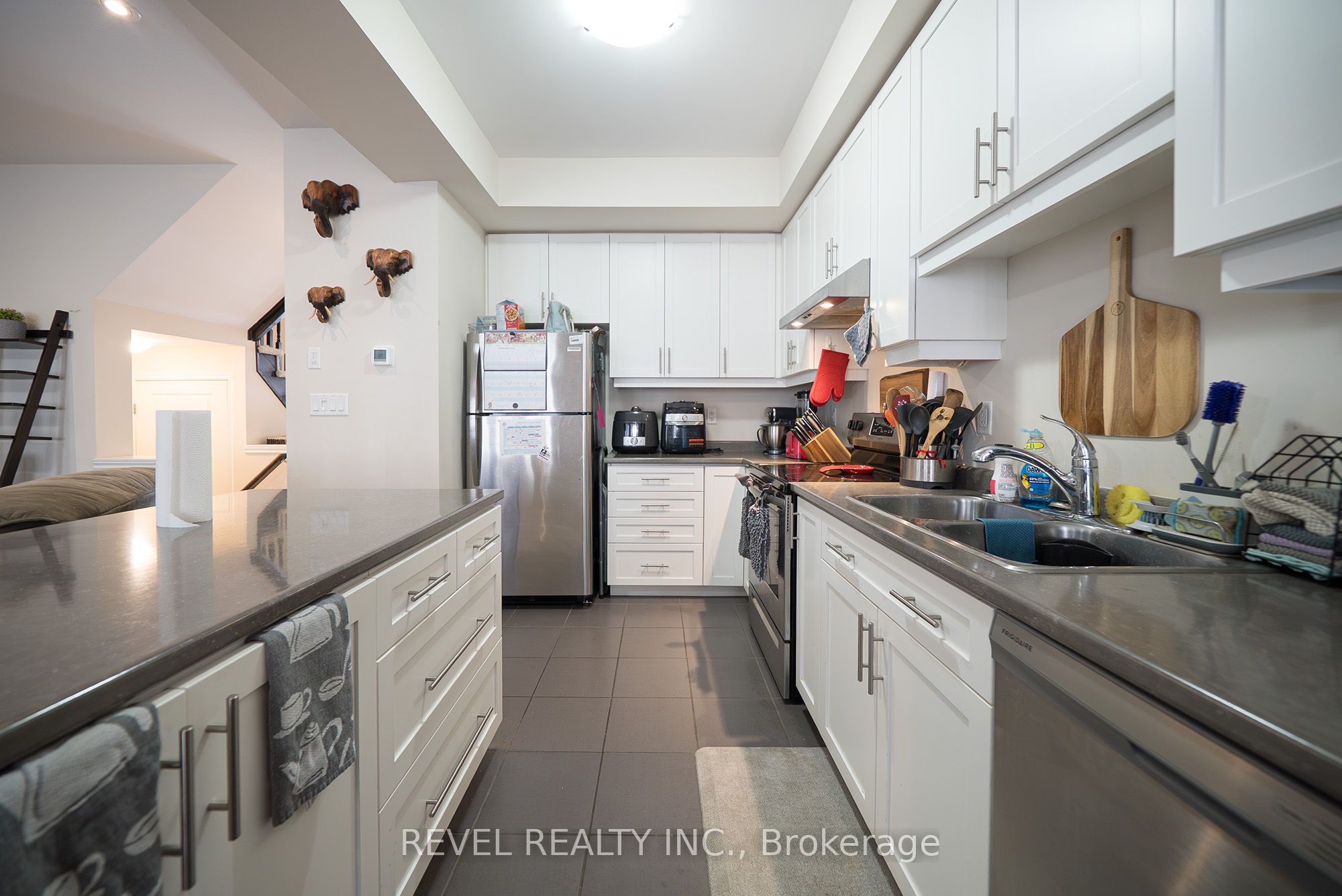 Photo 29 of 2B Vic Chambers Place, Brant, Paris — HOMEH
