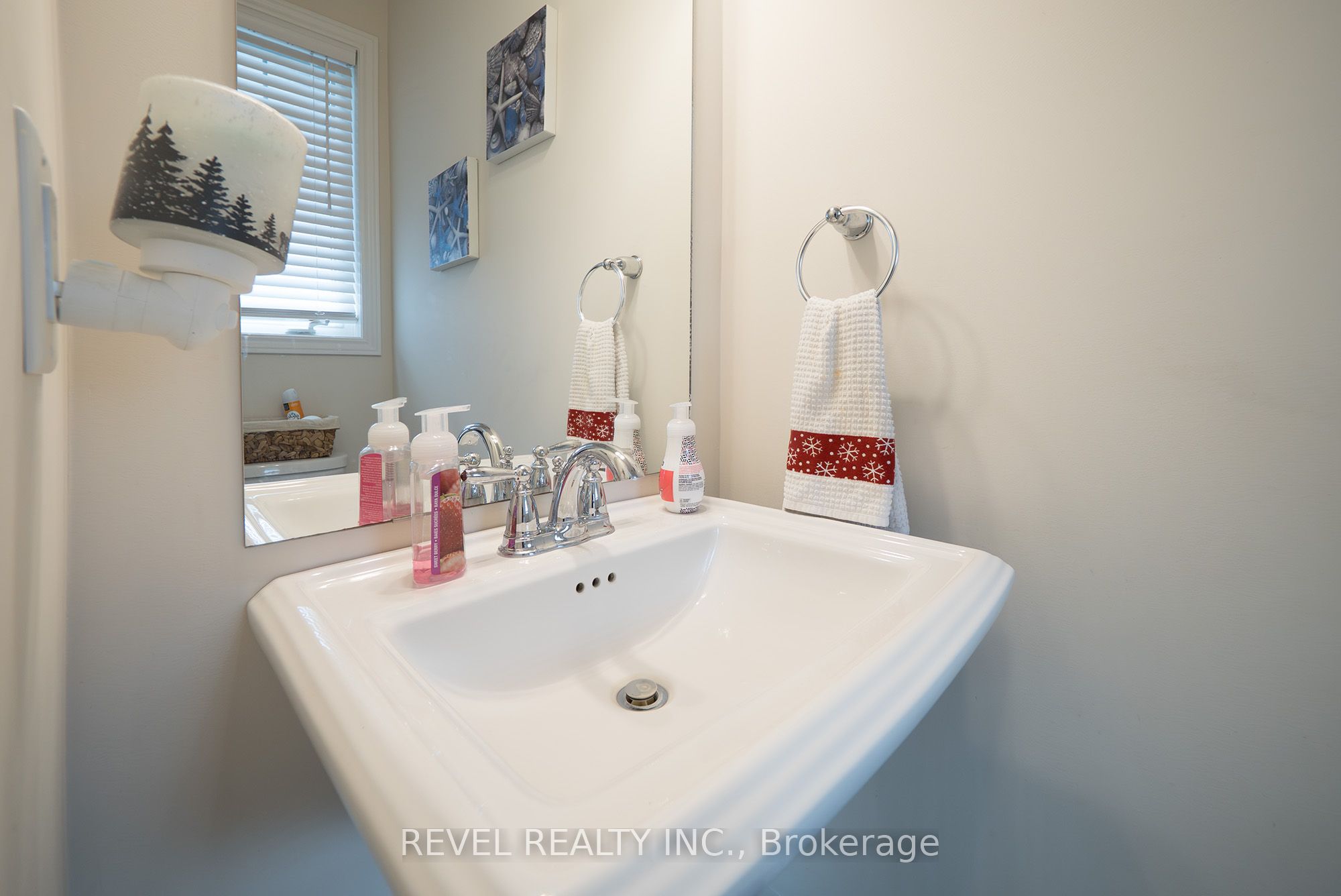 Photo 24 of 2B Vic Chambers Place, Brant, Paris — HOMEH