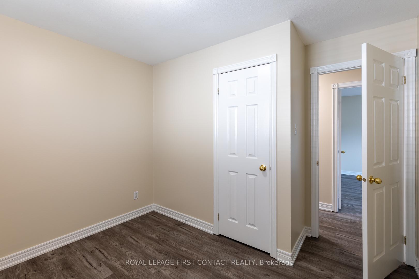 Photo 11 of Unit UPPER, 66 Downing Crescent, Barrie, Holly — HOMEH